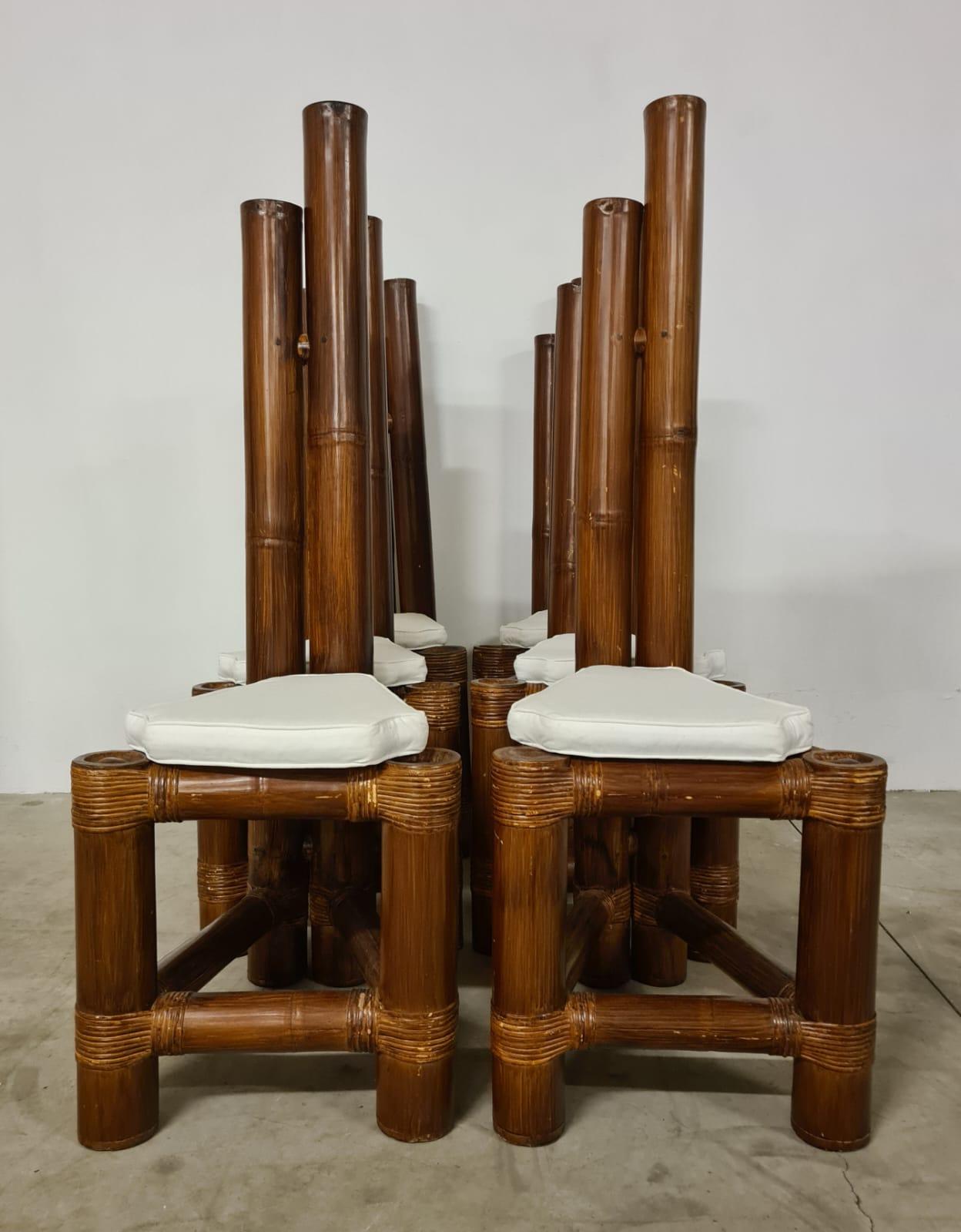 Set of six bamboo chairs/thrones.

Rustic style and natural elegance meet in these exotic-flavored chairs.

The chairs feature a sturdy bamboo frame.

The thick bamboo stalks are artfully arranged to create a sturdy yet visually appealing
