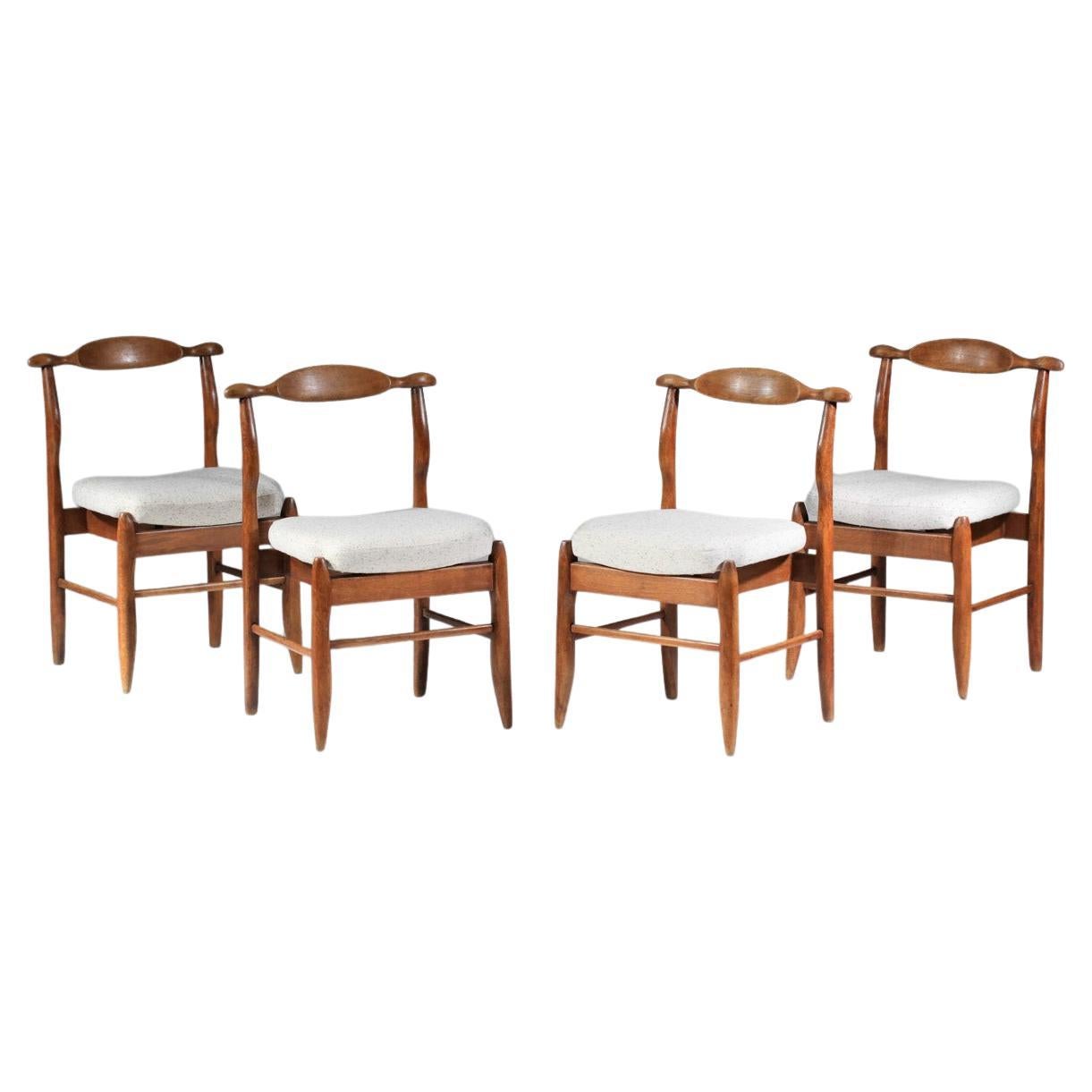 Ensemble de 4 chaises Guillerme et Chambron en chêne massif des années 60