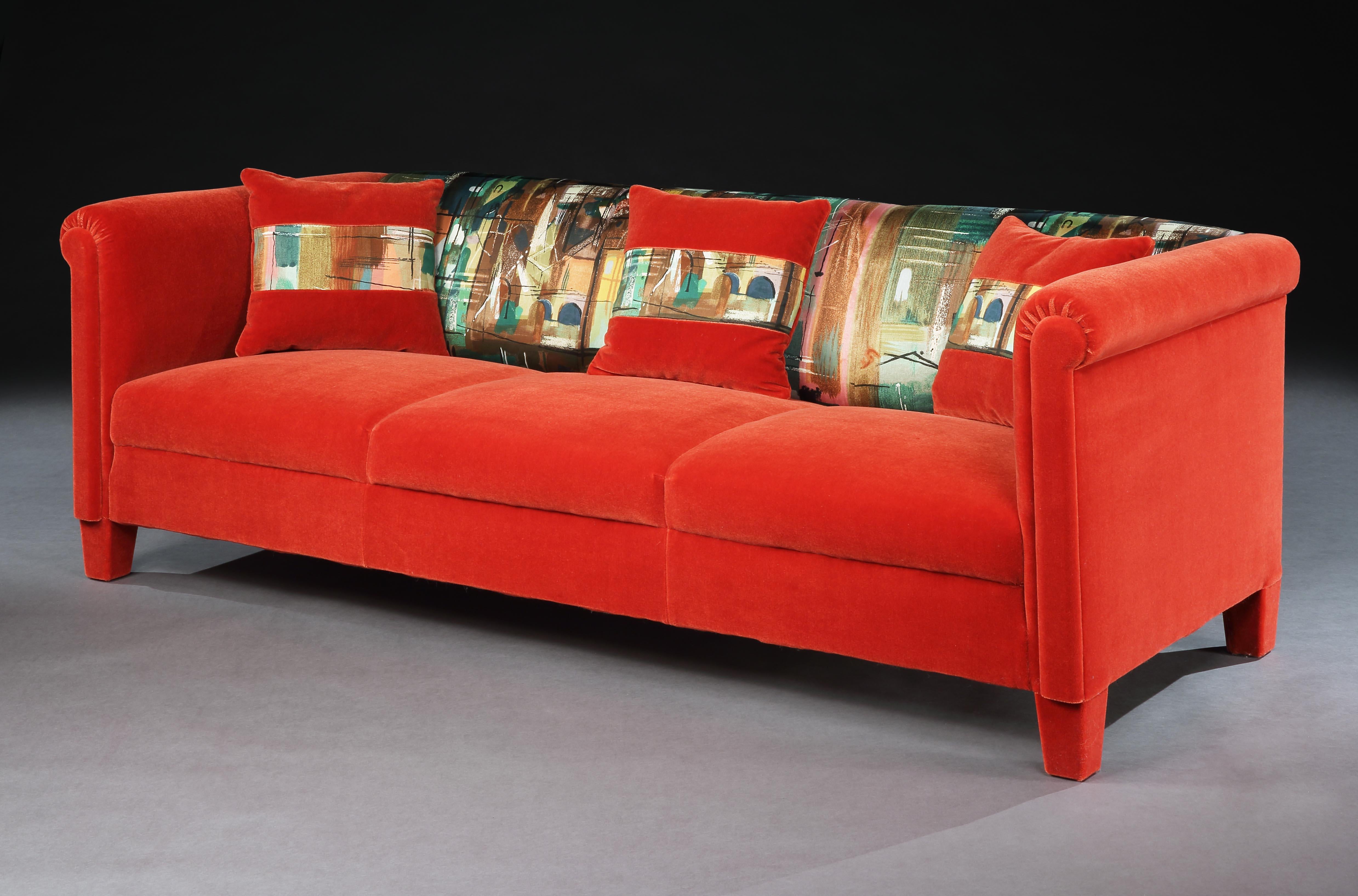 Incorporating 'Stones of Bath' into this settee is inspired the pipers use of one of the five designs commissioned for their centenary, ‘The Glyders’, as loose covers for the chairs at their home Fawley bottom which John Betjeman called ‘Fawley