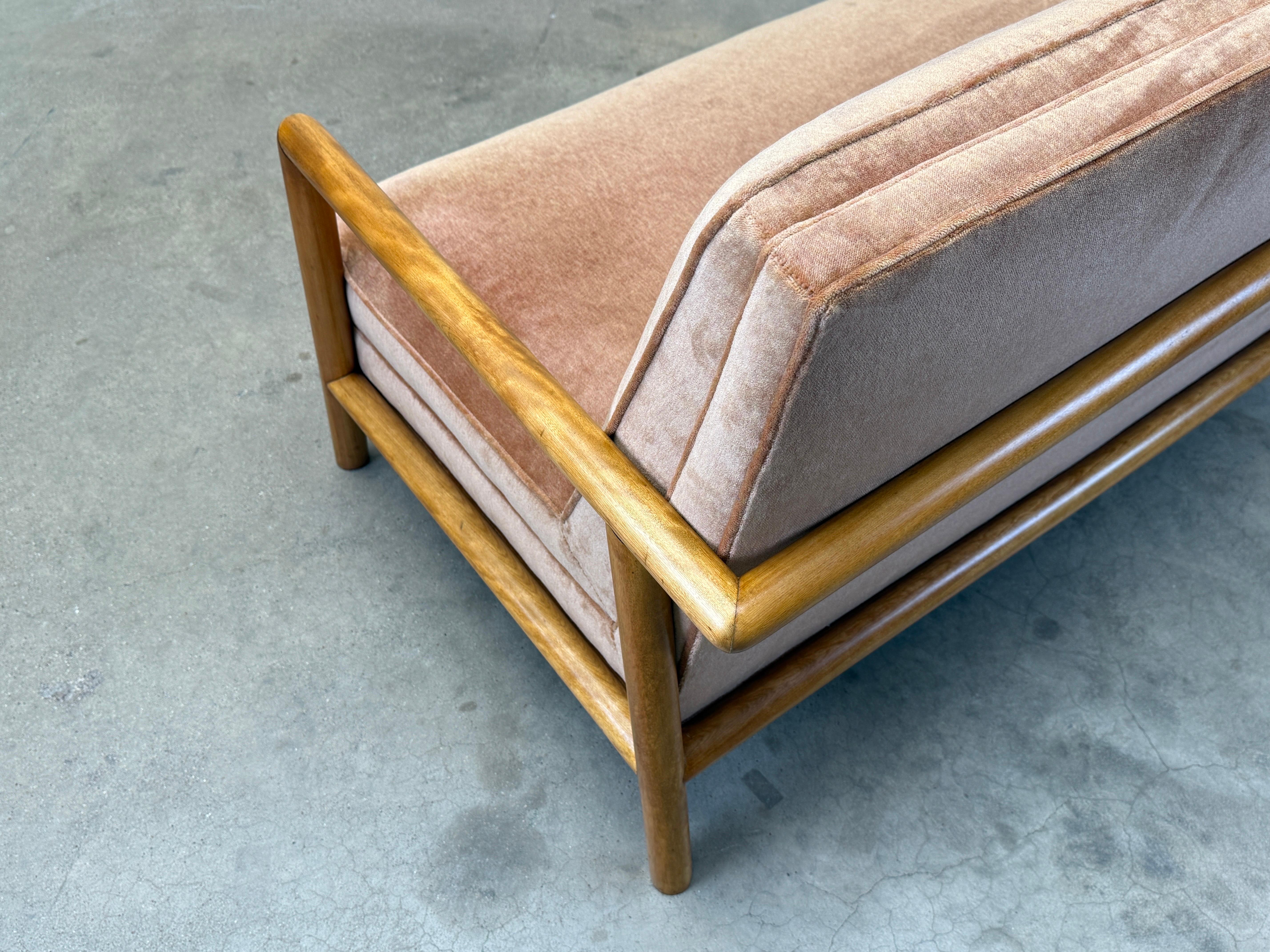 Settee by T.H. Robsjohn-Gibbings For Sale 5