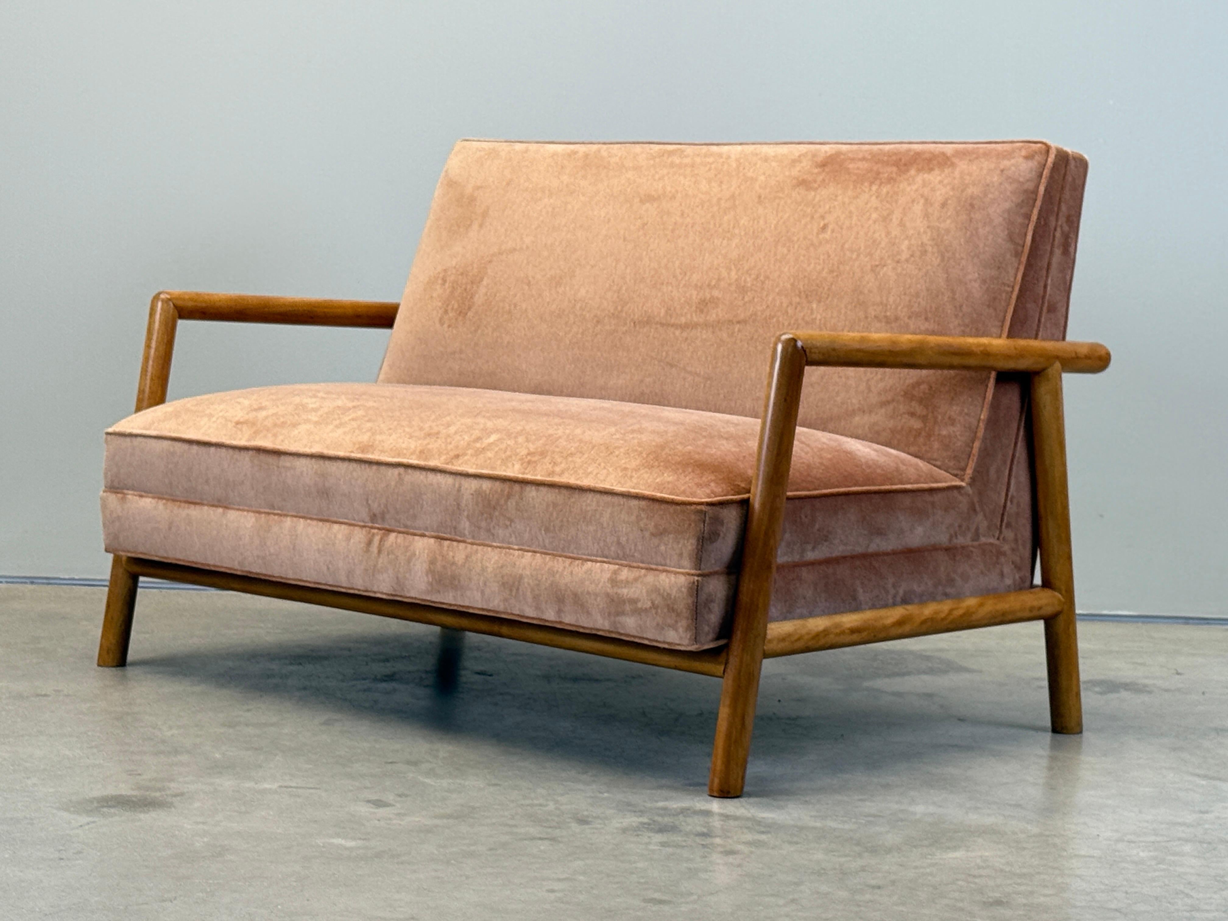Settee by T.H. Robsjohn-Gibbings For Sale 4