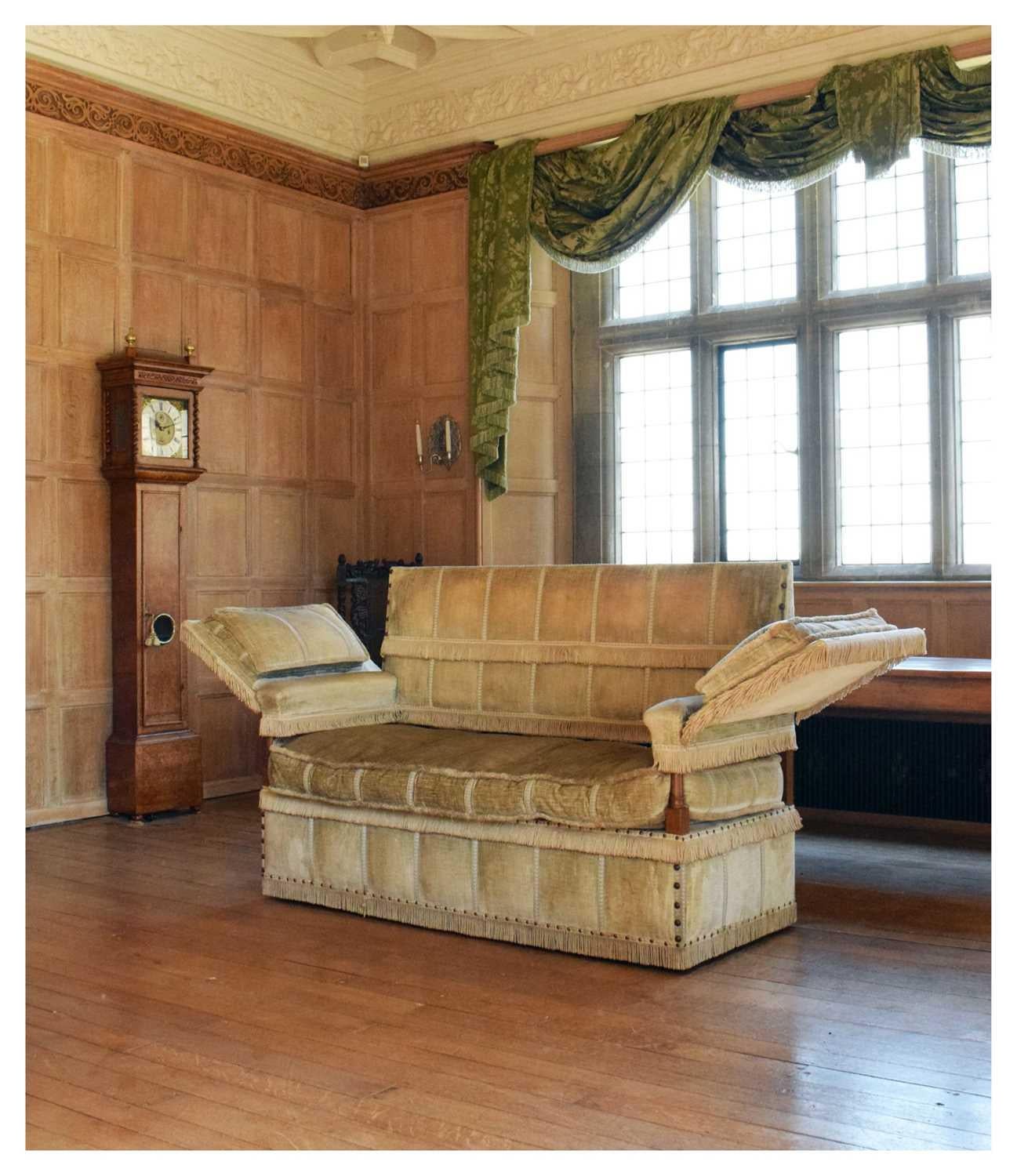 settee couch