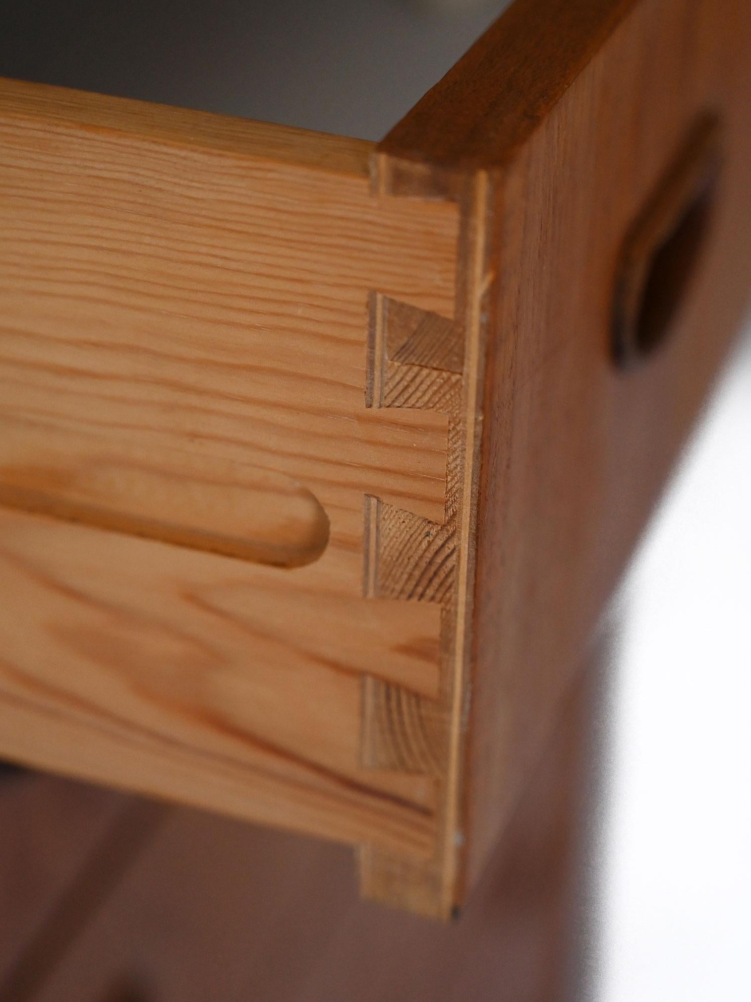 Settimanale scandinavo in teak anni ’50 Teca en venta