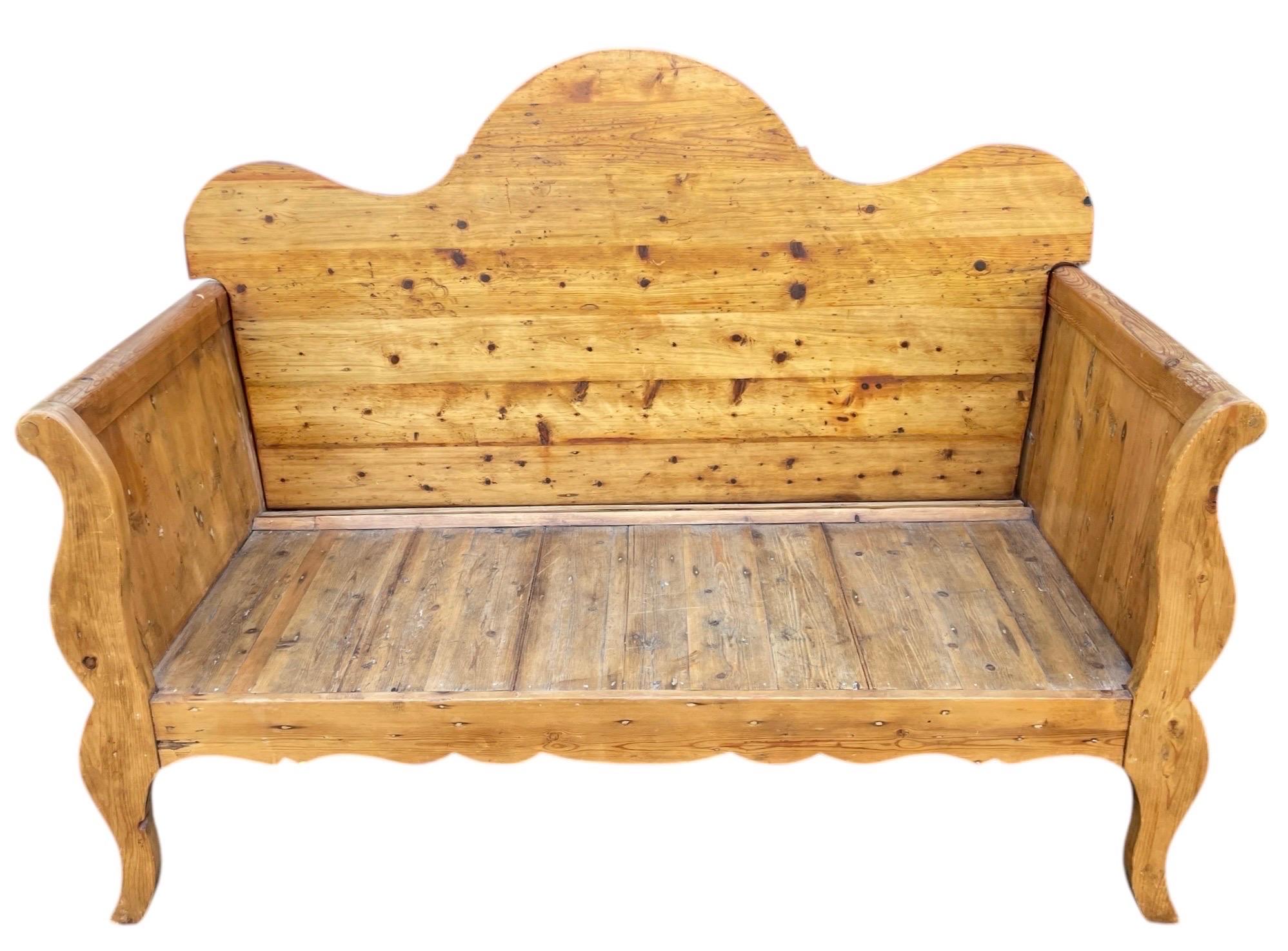 Settle Bench Rustic American Entryway Furniture Bench Classic American Bench en vente 3