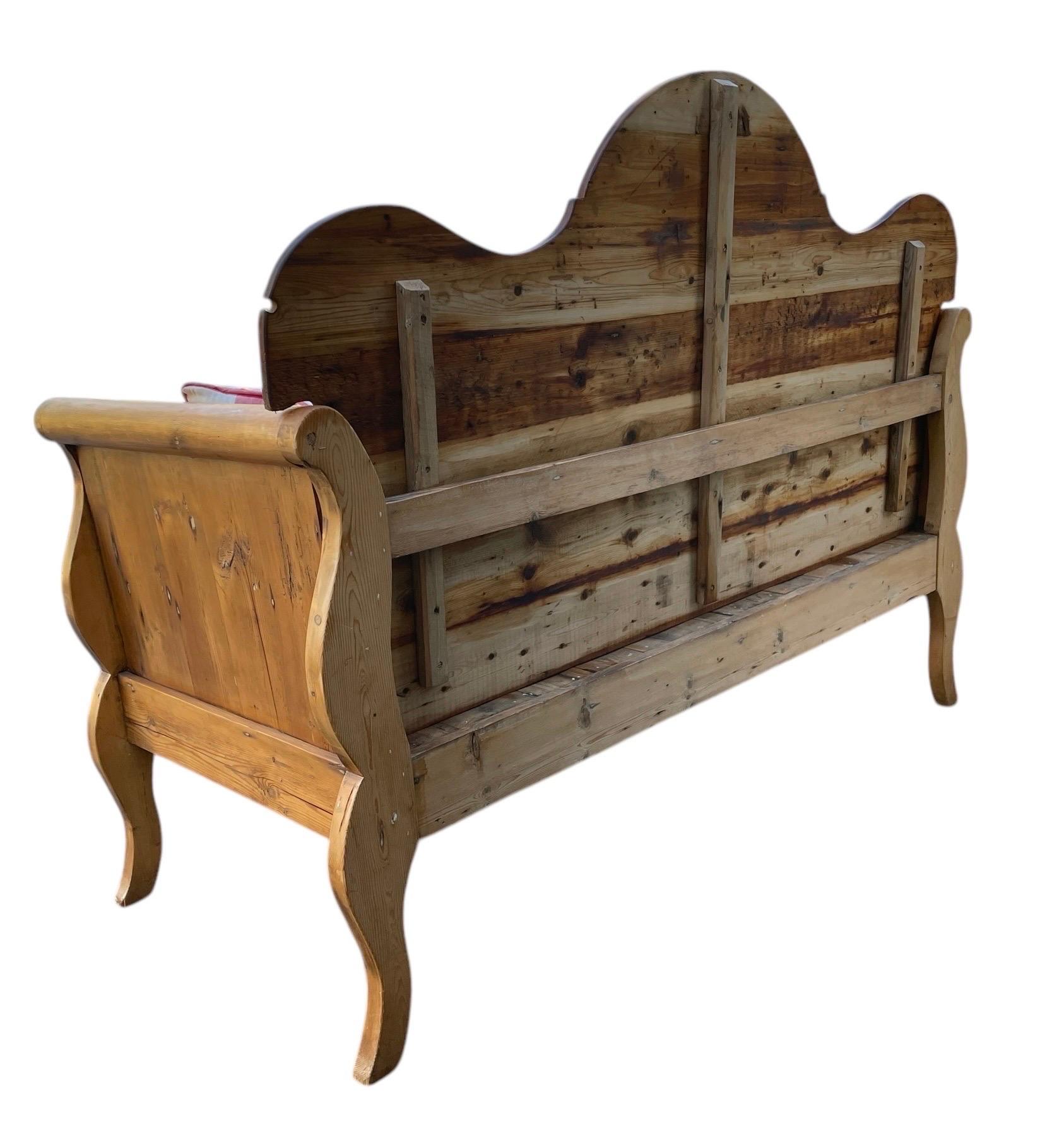 XIXe siècle Settle Bench Rustic American Entryway Furniture Bench Classic American Bench en vente