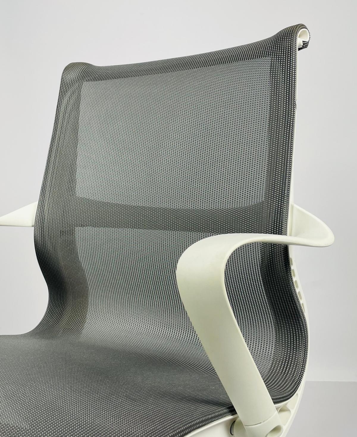 Setu Office Chair by Studio 7.5 for Herman Miller For Sale 2