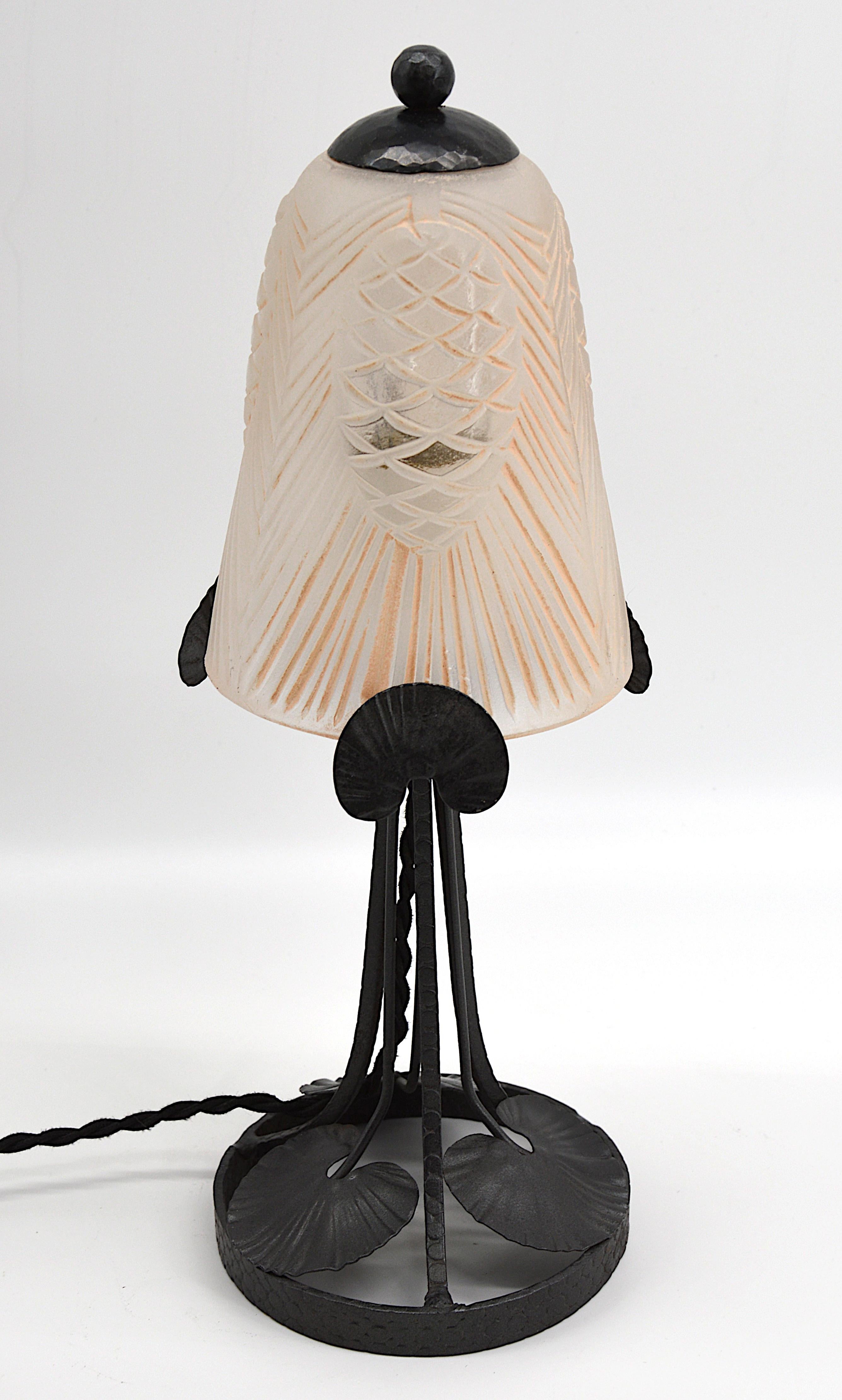 Sevb French Art Deco Table Lamp, 1920s In Good Condition In Saint-Amans-des-Cots, FR