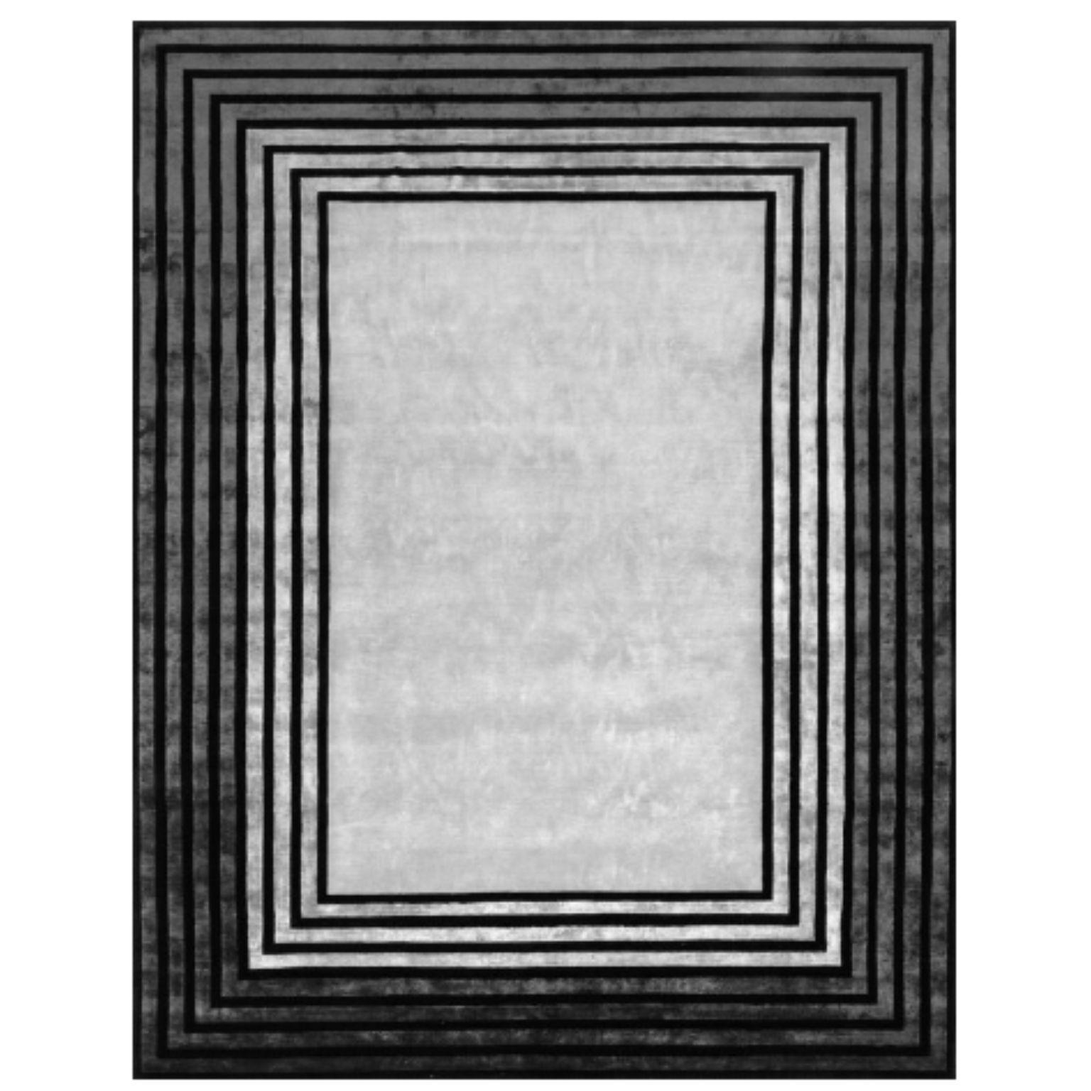 Tappeto SEVEN 200 di Illulian.
Dimensioni: D300 x H200 cm.
Materiali: lana 80%, seta 20%
Sono disponibili varianti e i prezzi possono variare a seconda dei materiali e delle dimensioni.

Illulian, storico e prestigioso marchio di tappeti, rinomato a