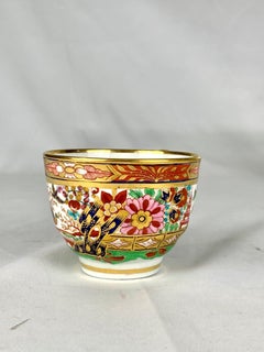 Seven Antique Worcester Cups Hand Painted in the Fence Pattern England Ca. 1810