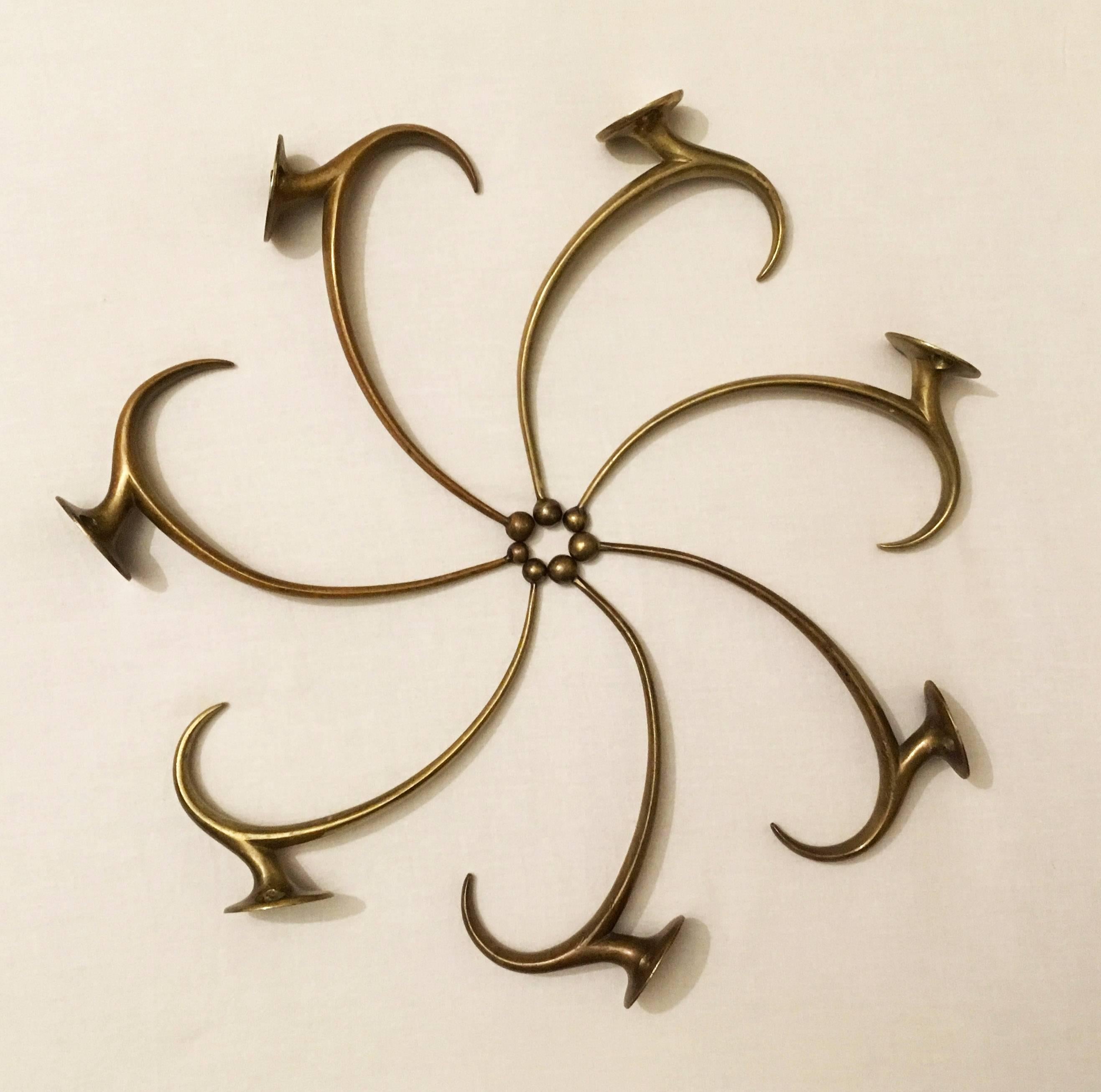 Cast brass wall hooks by Franz Hagenauer Wien made in the early 1950s.
Up to seven available, price/piece