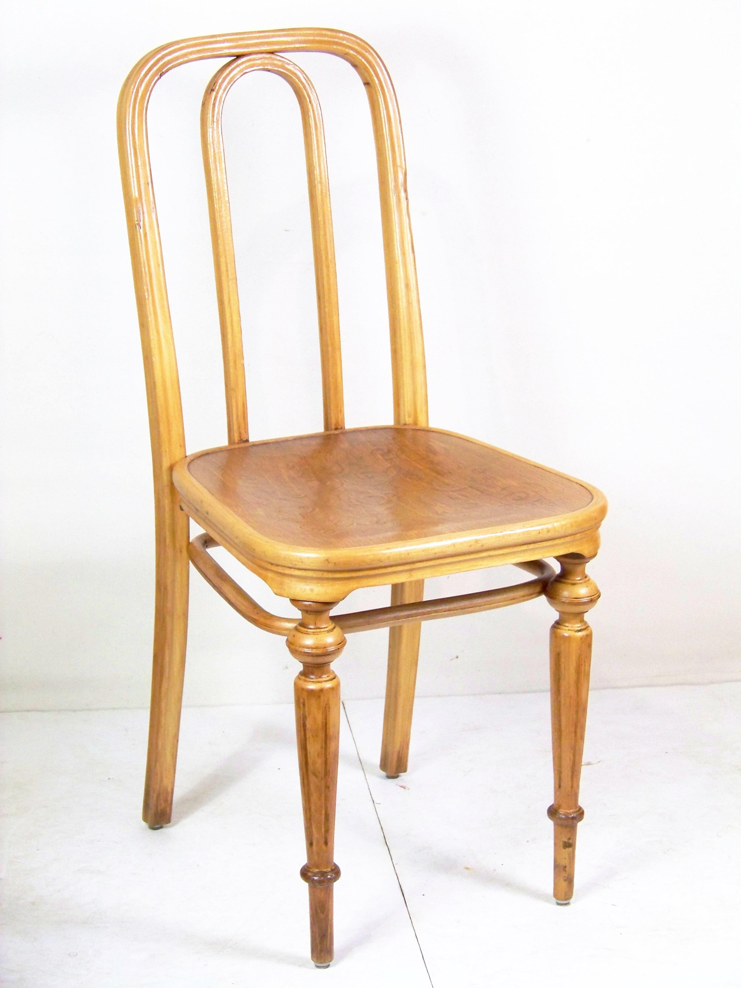 Six chairs Thonet Nr.41, 1885 For Sale 2
