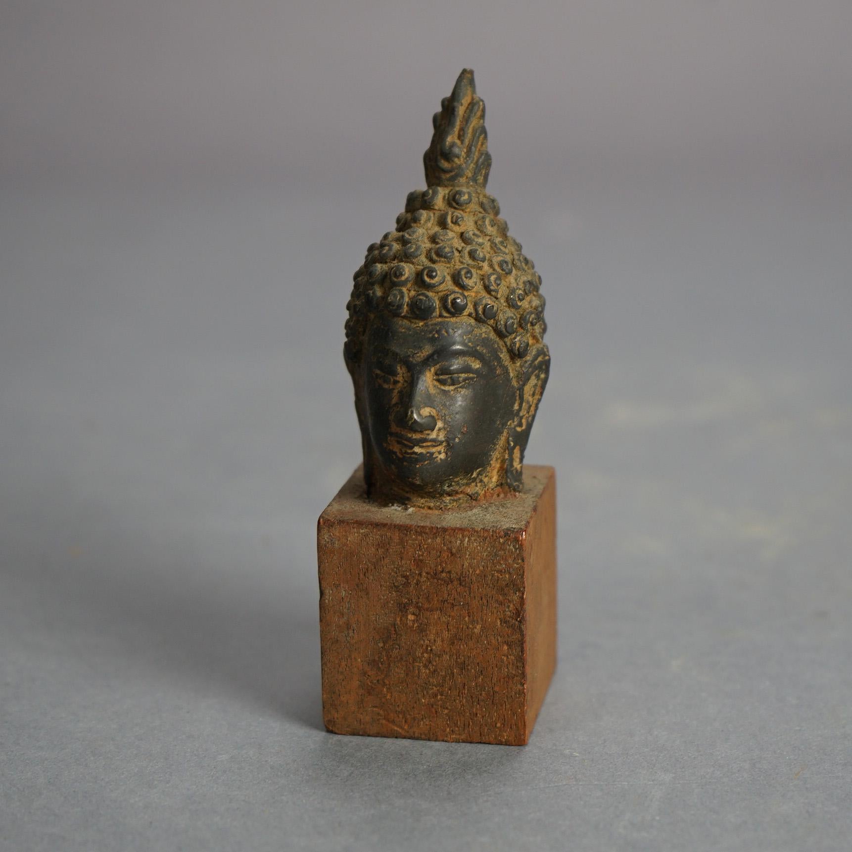 Sieben chinesische antike Artikel aus Bronzeguss aus dem 19. Jahrhundert im Angebot 2