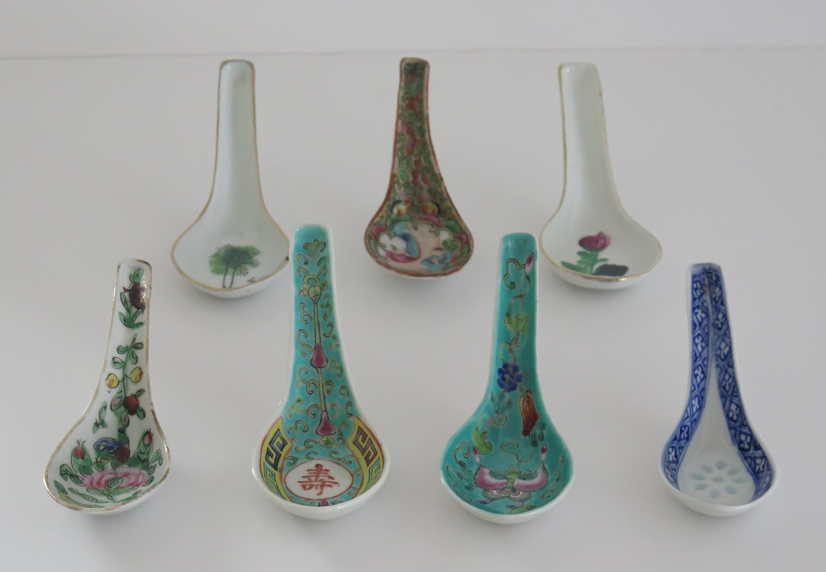 SEVEN Chinese Porcelain Serving Spoons All Hand Painted, 19th & 20th Century In Good Condition For Sale In Lincoln, Lincolnshire
