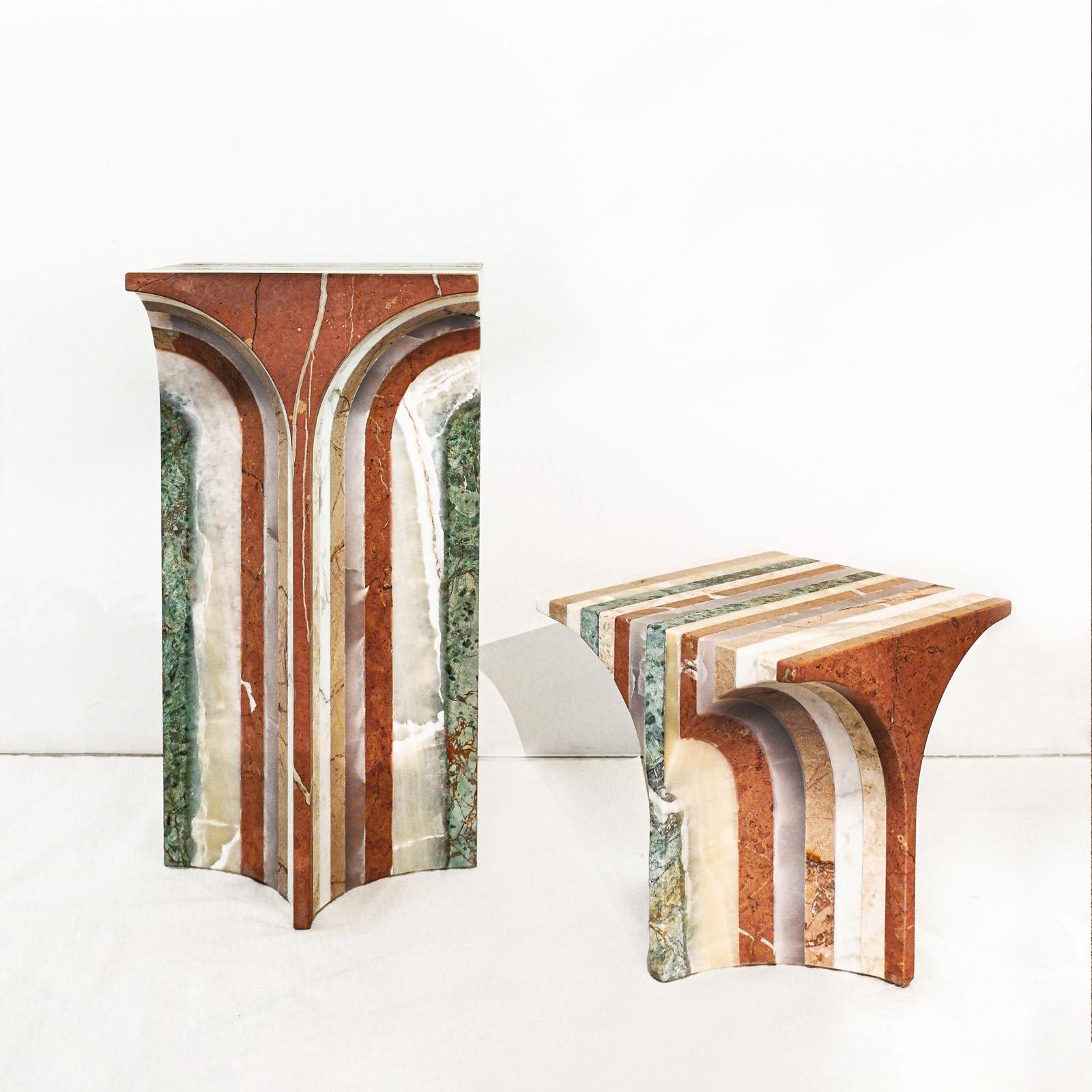 La collection exclusive de marbre SEVEN est le résultat d'une Collaboration
entre le studio de design de meubles BUDDE, basé à Cologne, et l'entreprise
SolidNature, l'un des principaux conservateurs et fournisseurs mondiaux de produits naturels de