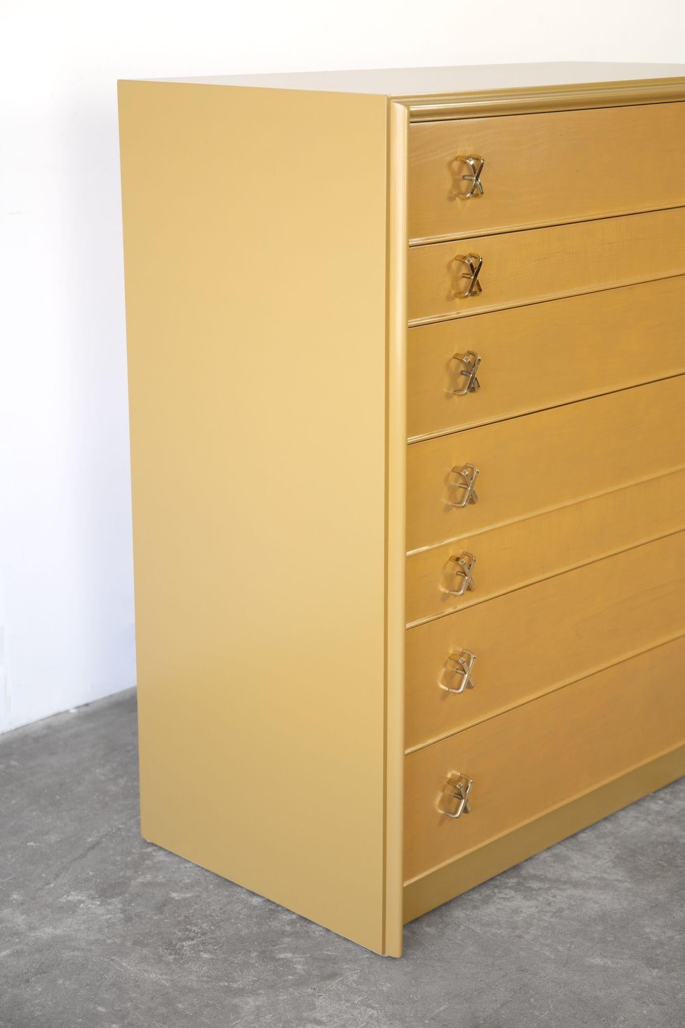 Kommode mit sieben Schubladen von Paul T. Frankl für Johnson Furniture Company im Angebot 3