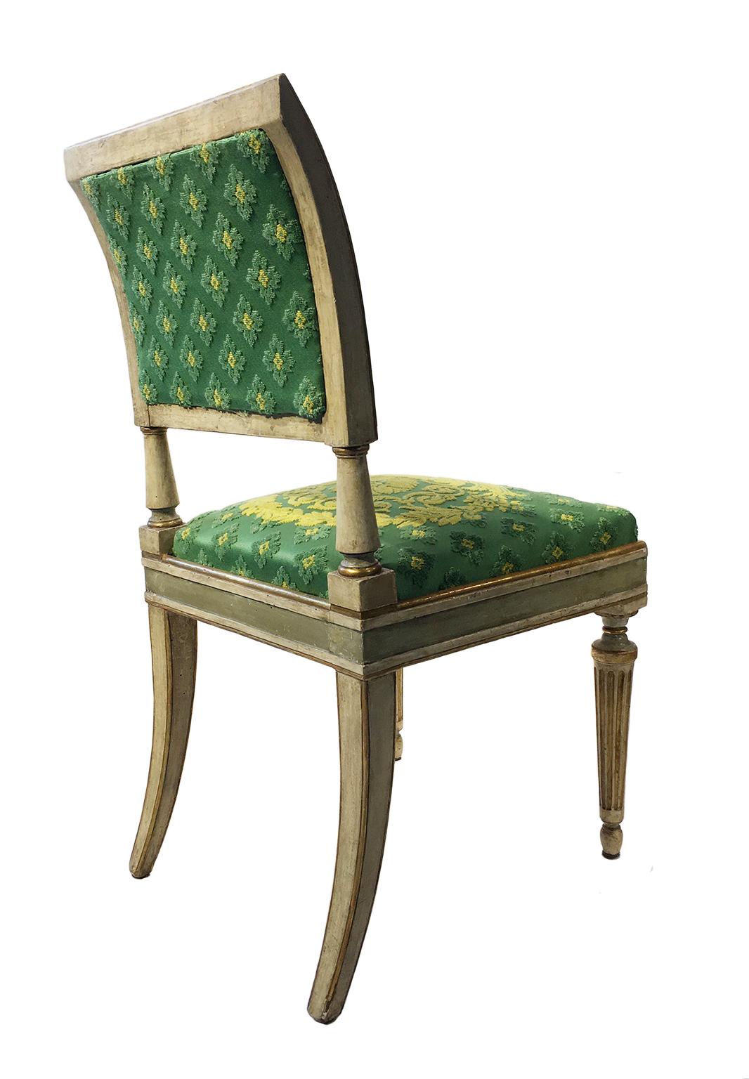 Seven Early 19th Century Neoclassical Italian Chairs, Milan circa 1820 In Good Condition For Sale In Milano, IT
