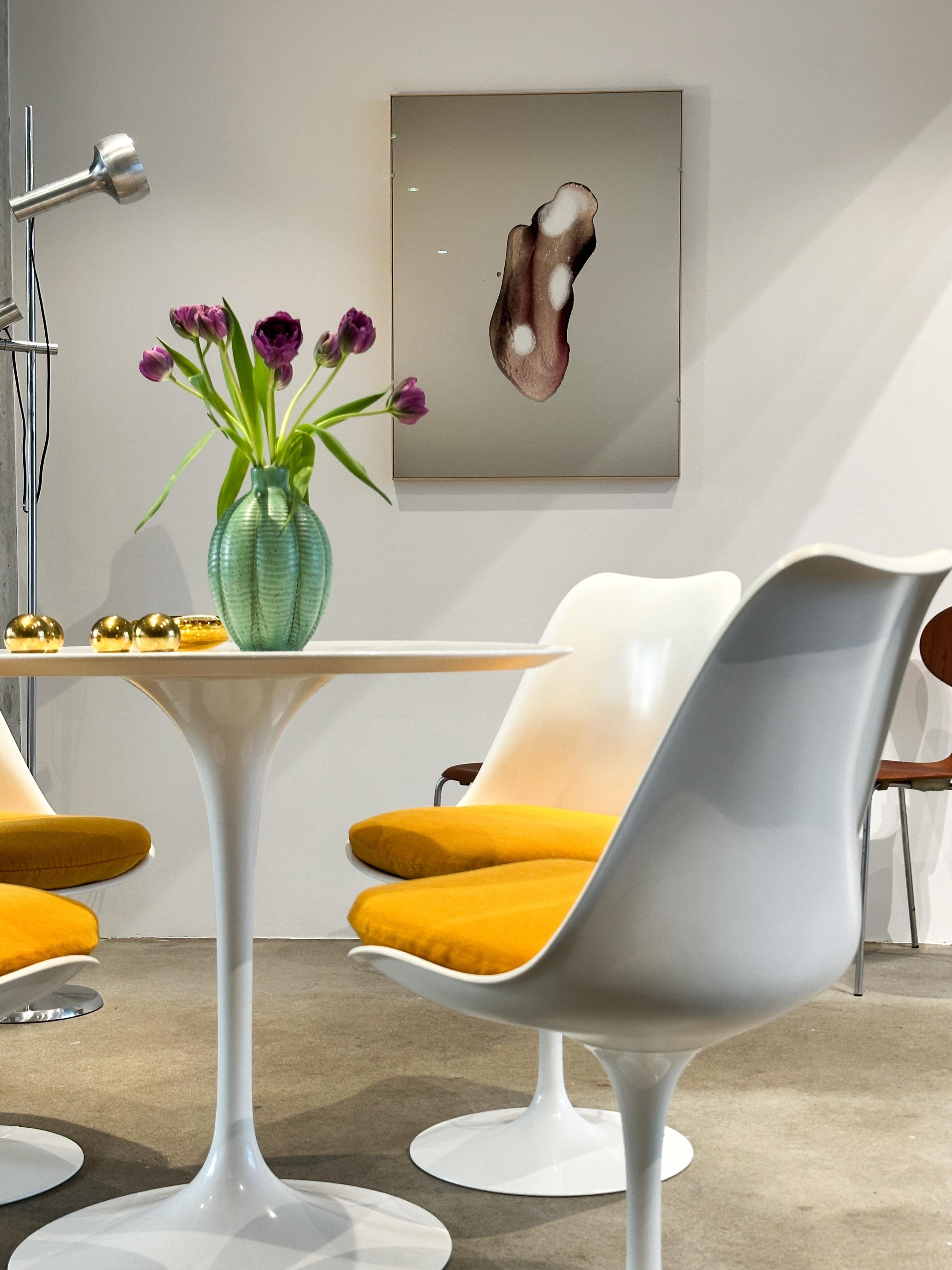 Mid-Century Modern Sept chaises tulipe d'Eero Saarinen pour Knoll International des années 1970, toutes originales en vente