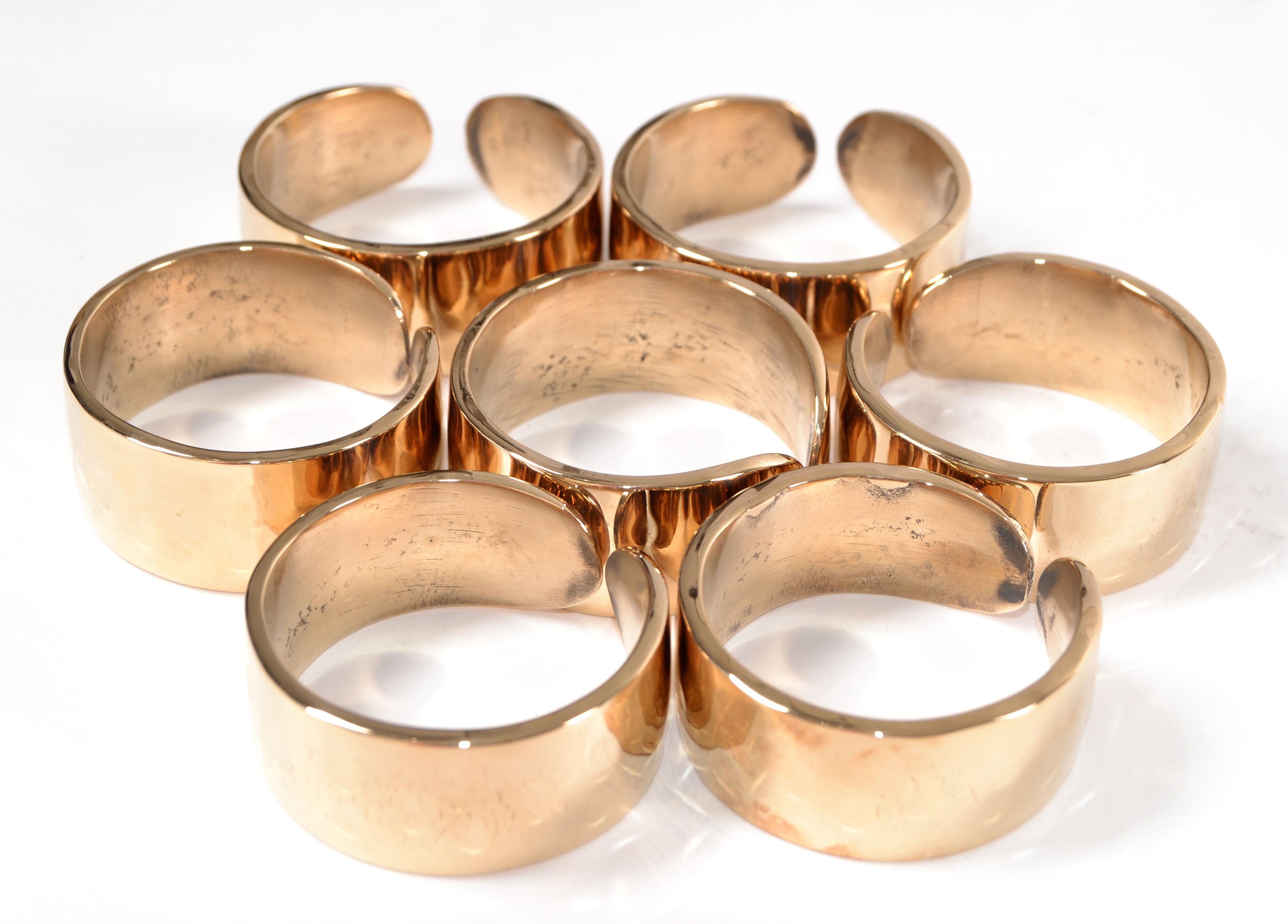 Seven Hammered Bronze Polished Round Napkin Rings Mid-Century Modern For Sale 6