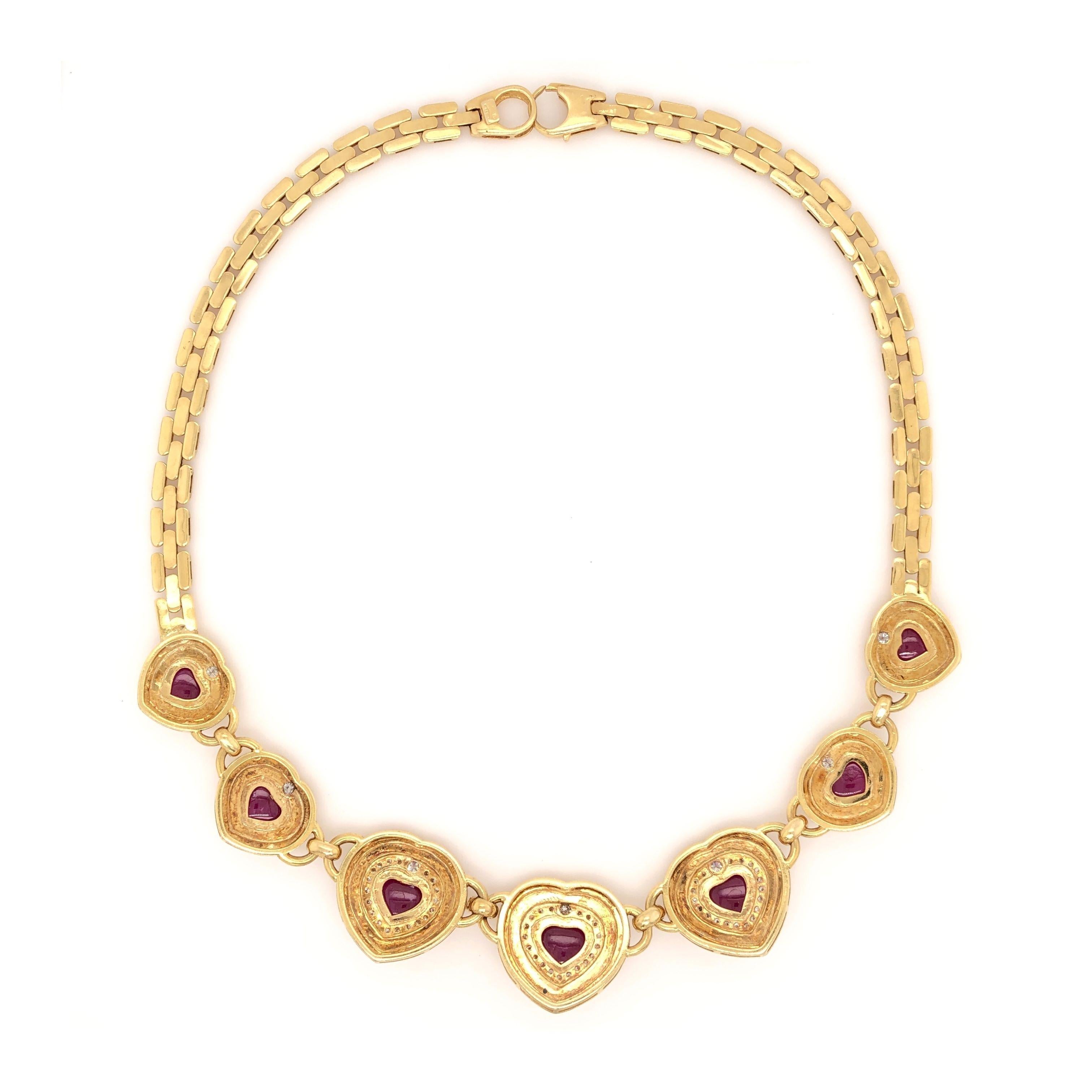 Cabochon Seven Hearts Shaped Ruby and Diamond Necklace 18k Yellow Gold Panther Link Chain For Sale