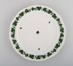 Seven Herend Green Grape Leaf & Vine Dinner Plates in Hand-Painted Porcelain