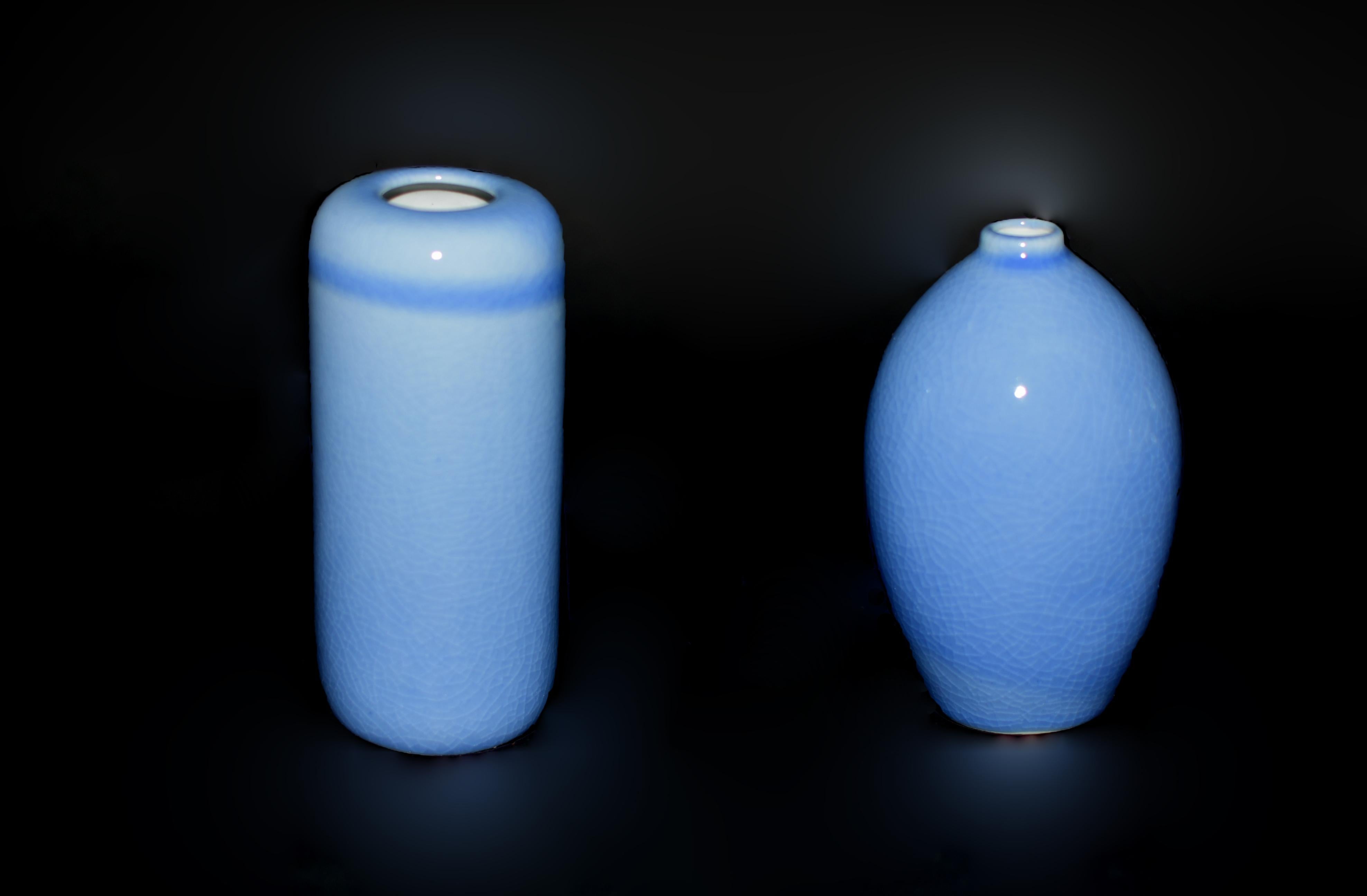 Sieben japanische Wabi Sabi Mini-Keramikvasen, blau, Serie 6