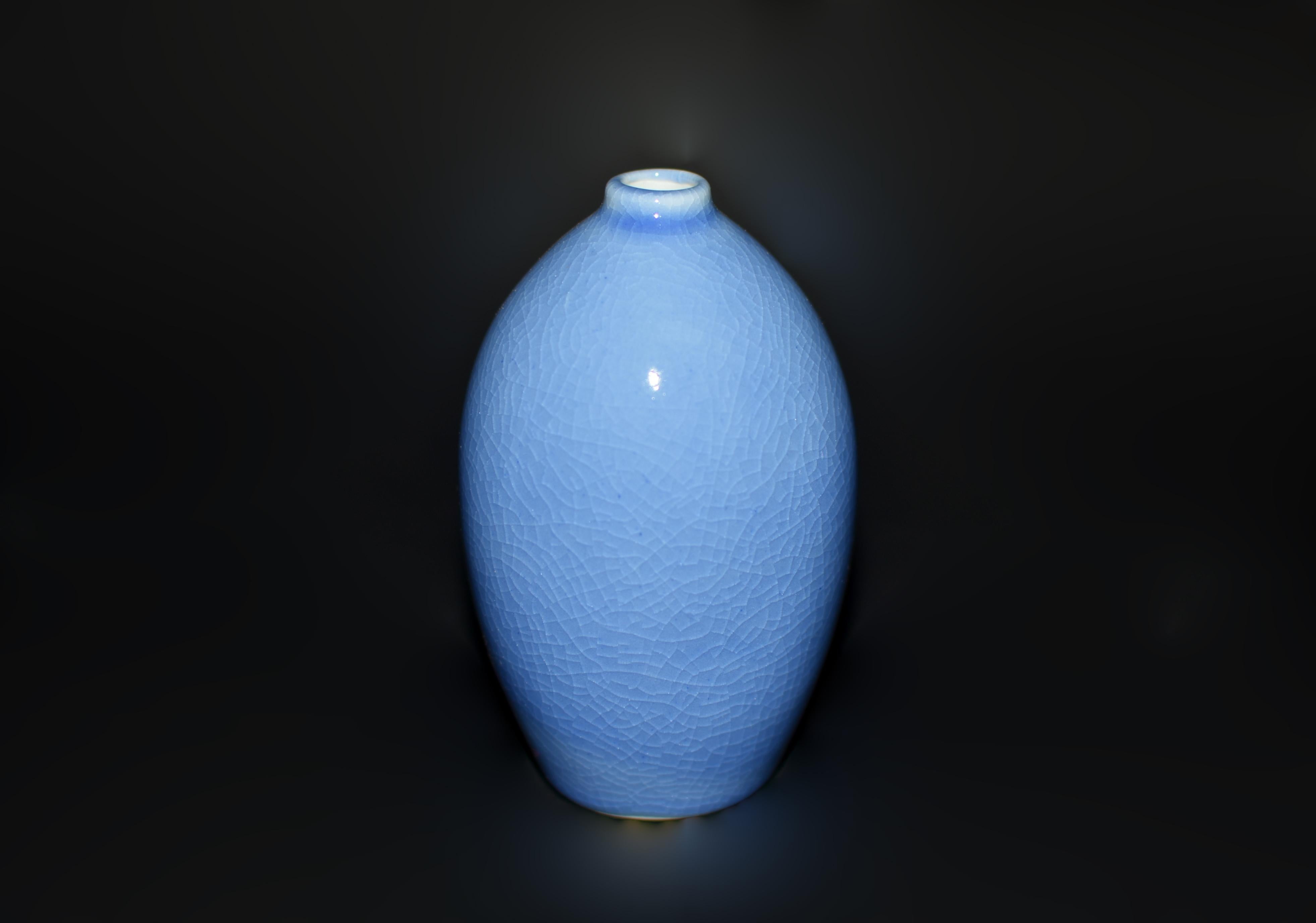 Sieben japanische Wabi Sabi Mini-Keramikvasen, blau, Serie 7