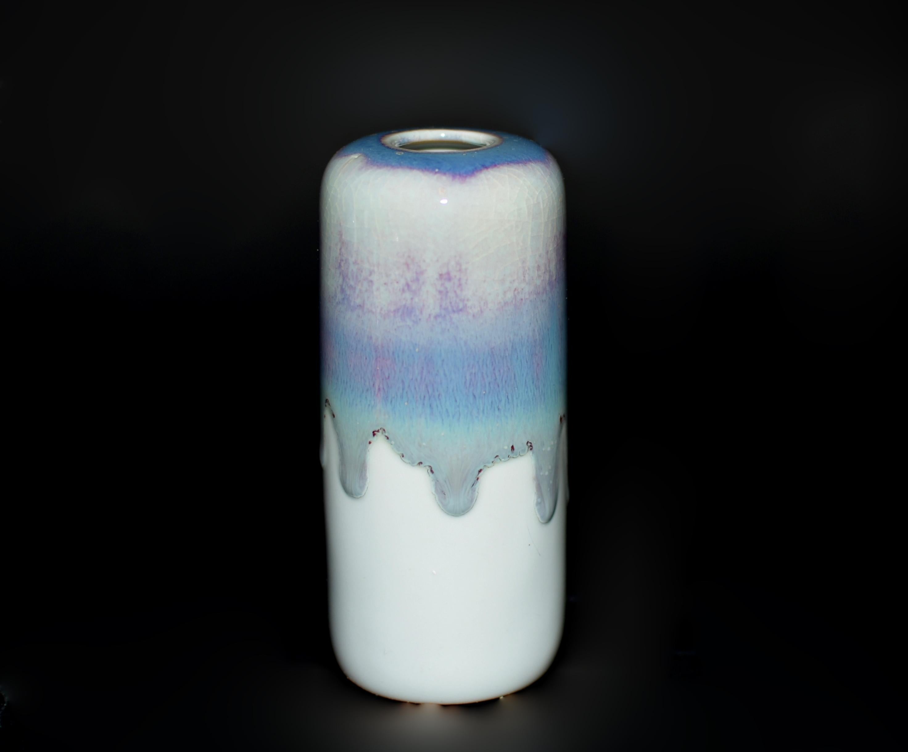 Sieben japanische Wabi Sabi Mini-Keramikvasen, blau, Serie 1