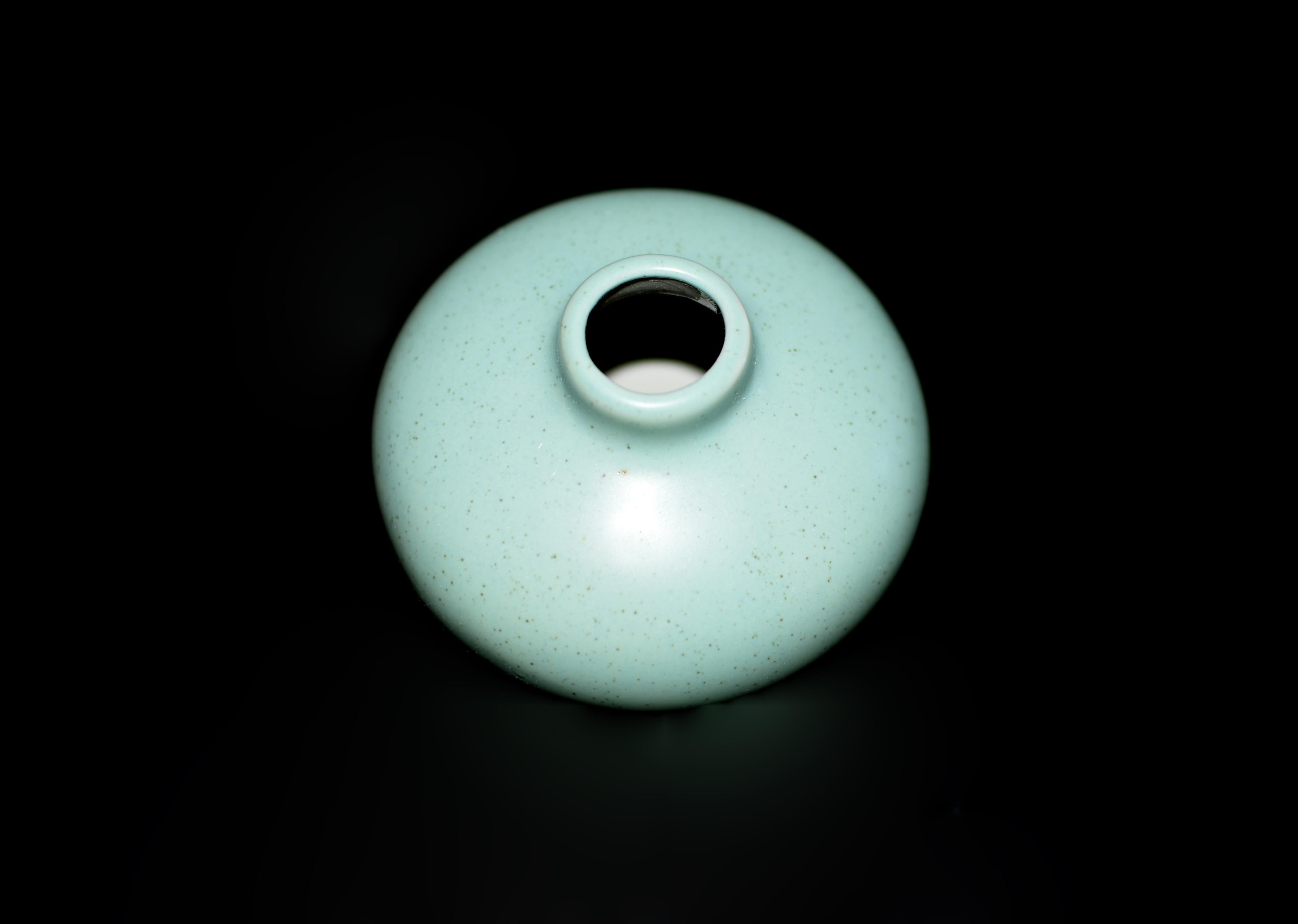Sette mini vasi giapponesi in ceramica Wabi Sabi Pastelli in vendita 12