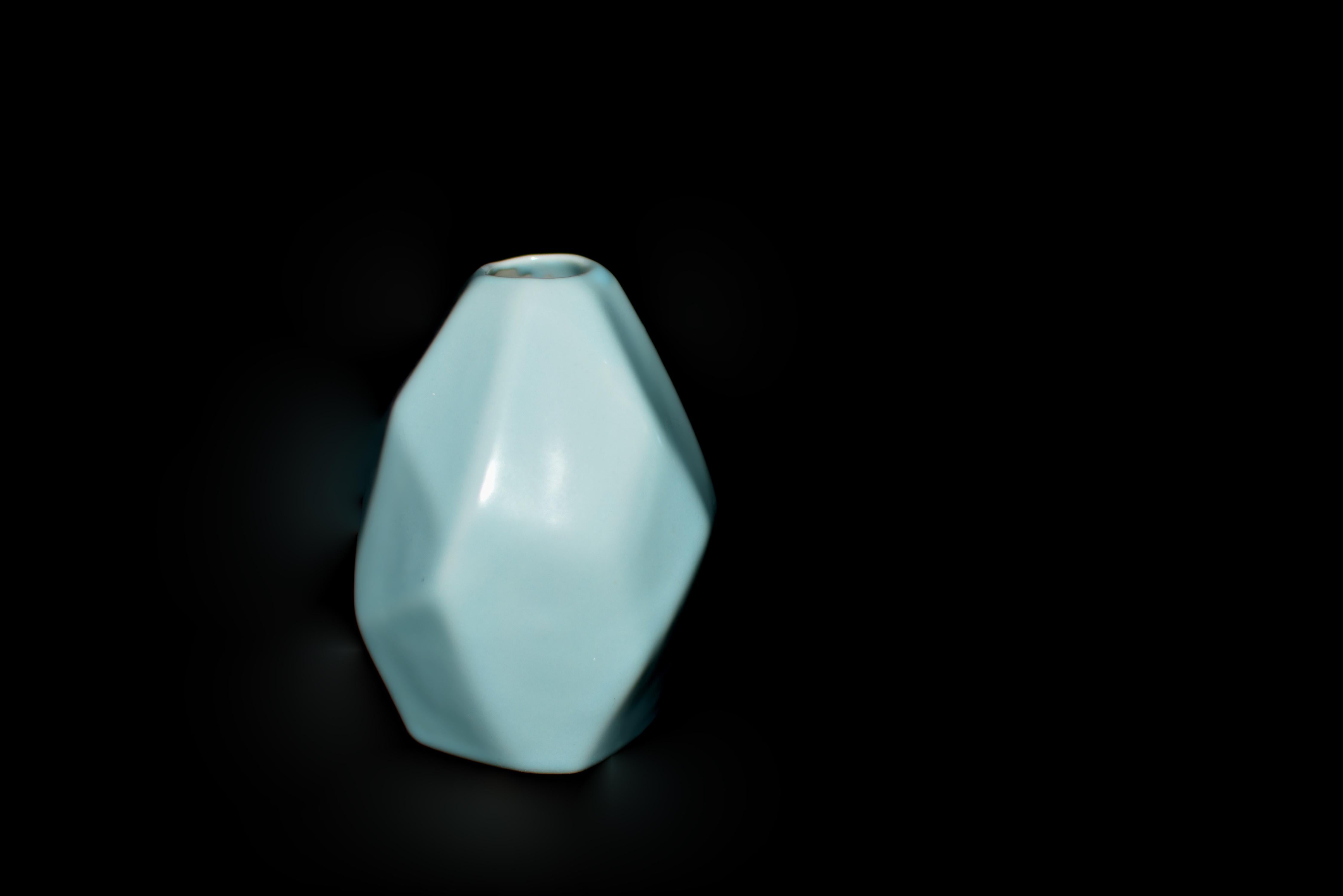 XXI secolo e contemporaneo Sette mini vasi giapponesi in ceramica Wabi Sabi Pastelli in vendita