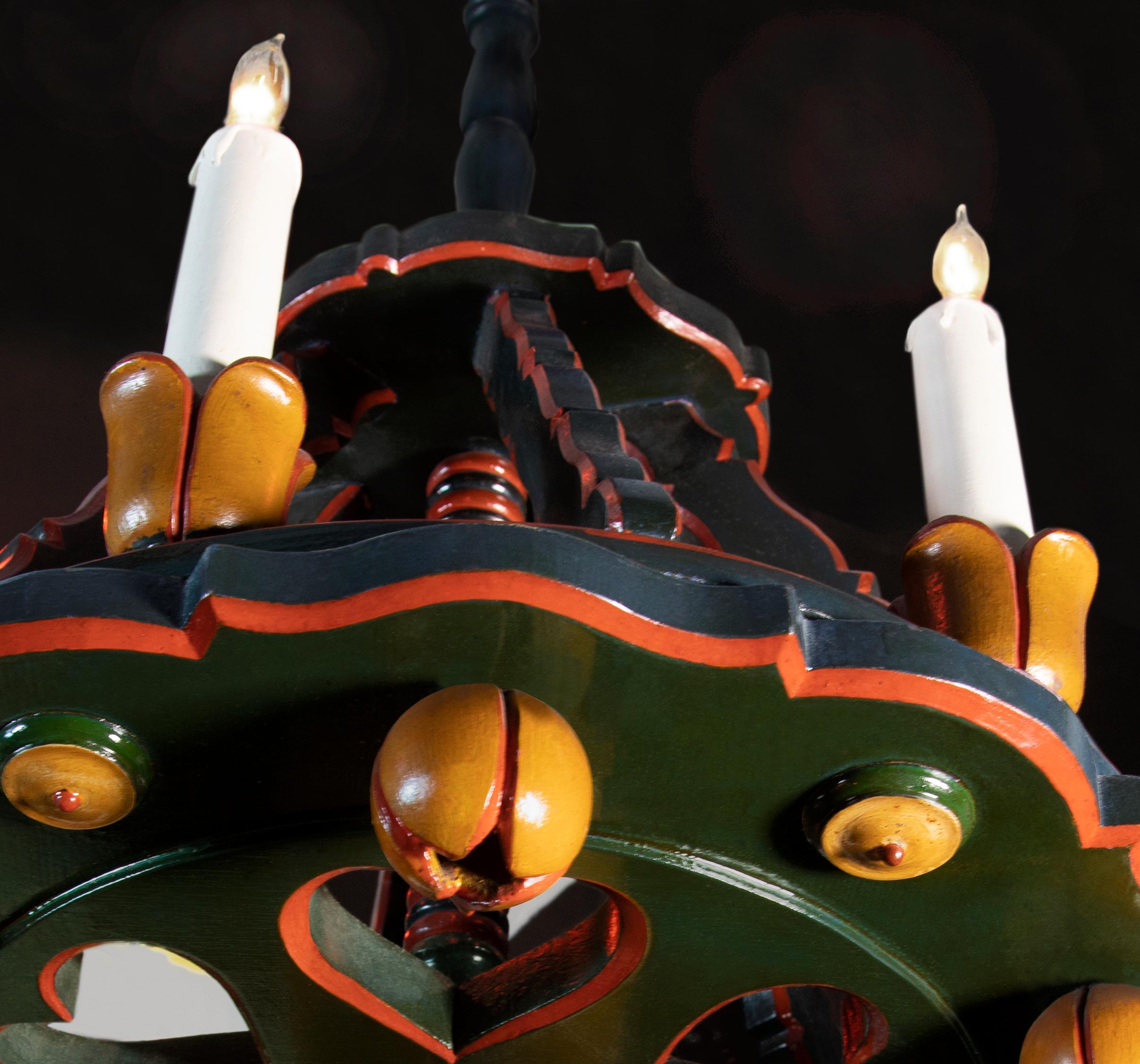 Early 20th Century Seven Light Hungarian Folk Inspired  Art Deco Lacquered Wood  Ring Chandelier For Sale