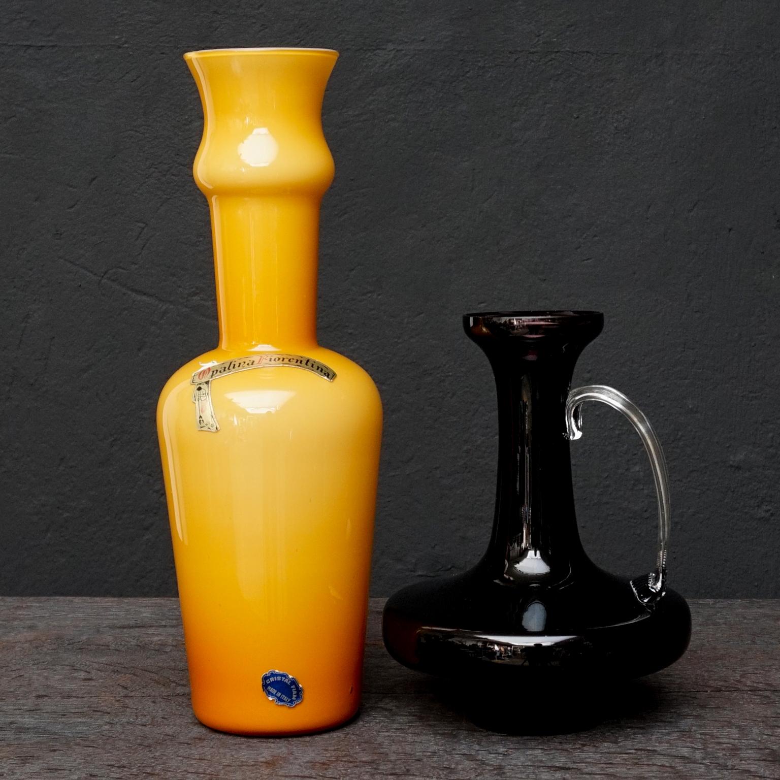 Sept vases italiens en verre soufflé Stelvia Opalina Fiorentina du milieu du siècle dernier 7