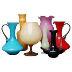 Sept vases italiens en verre soufflé Stelvia Opalina Fiorentina du milieu du siècle dernier