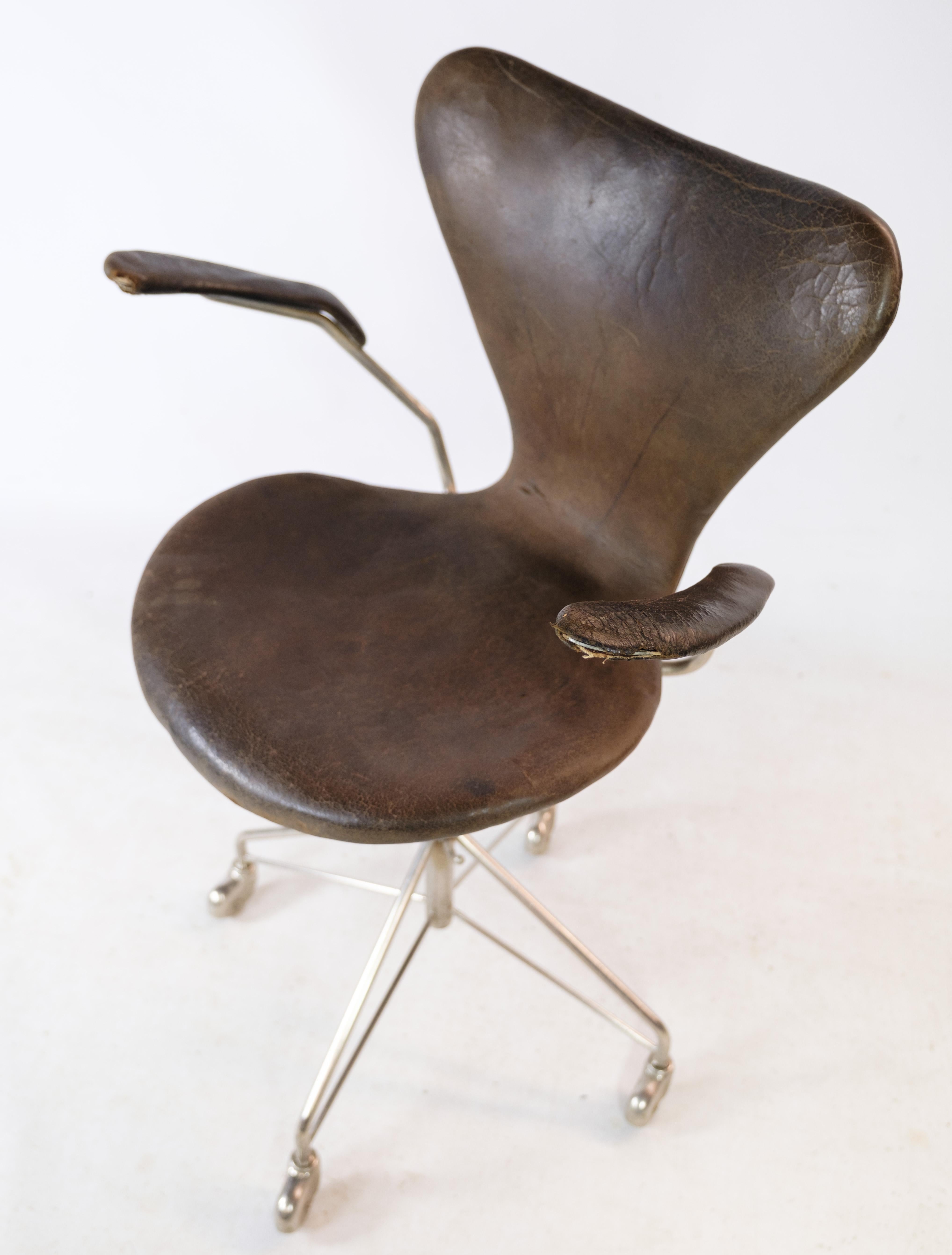 Aluminium Chaise de bureau Sept Modèle 3217 Édition précoce d'Arne Jacobsen & Fritz Hansen en vente