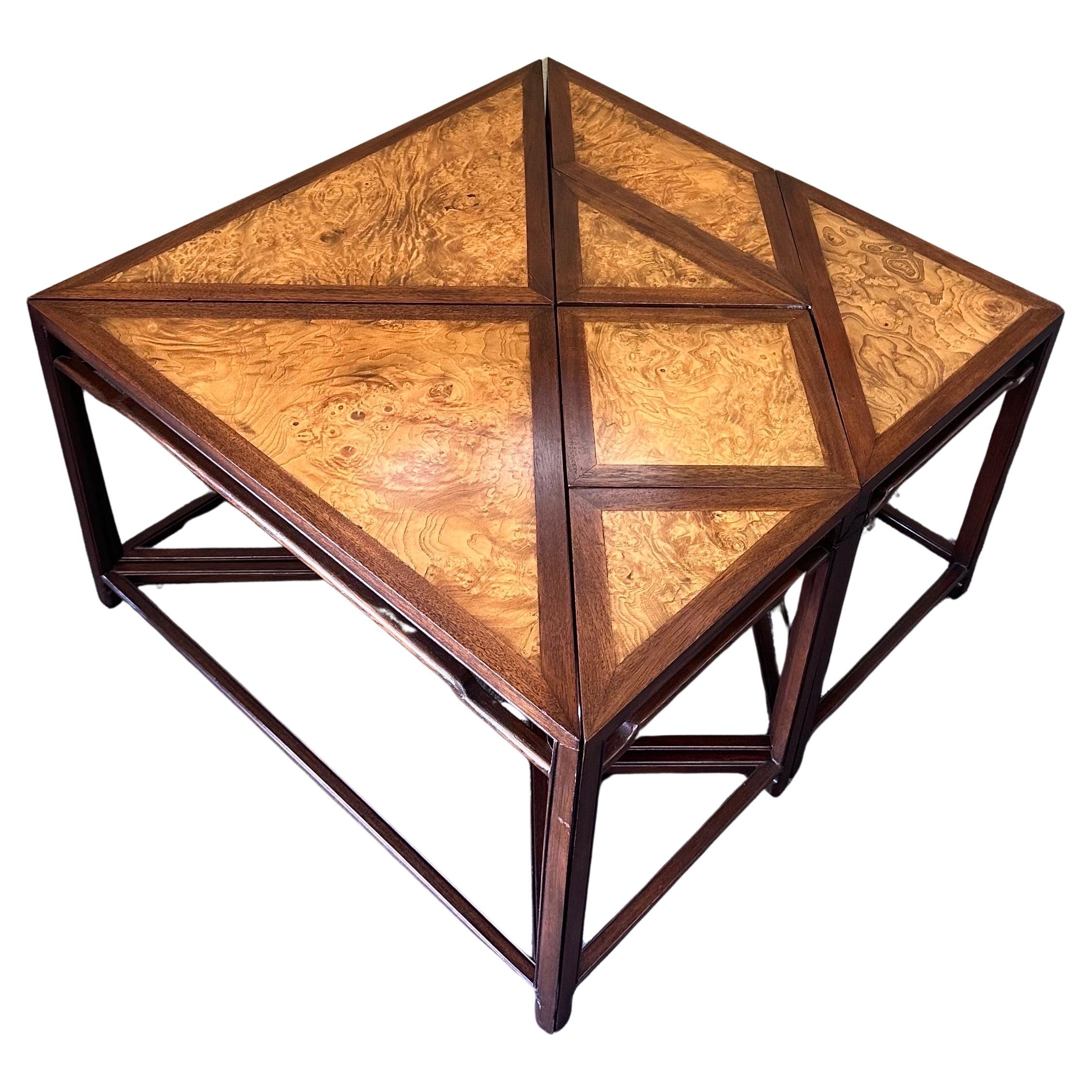 Table basse Tangram géométrique en bois de ronce de sept pièces par Baker Furniture en vente 14