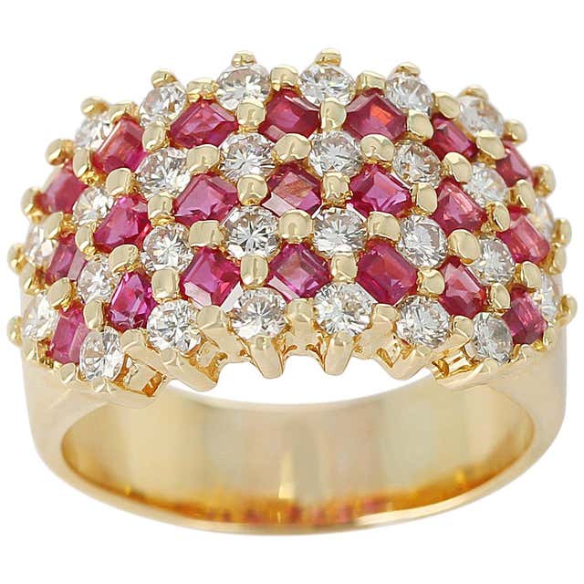 Cartier Maillon Panthere Design Oval Ruby and Diamonds Ring, 18 Karat ...
