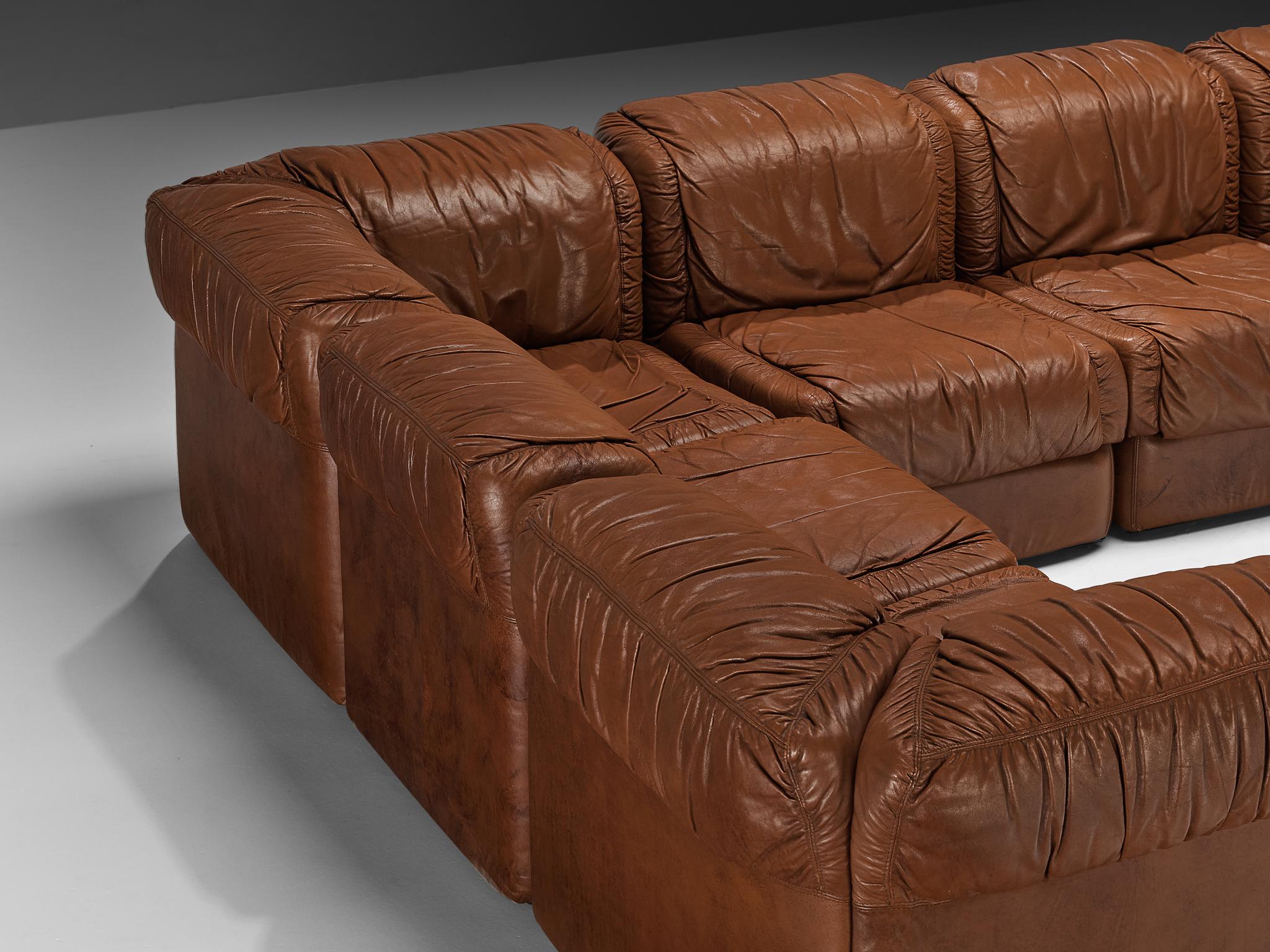 Sofá modular Seven Salotti de piel color coñac en venta 3
