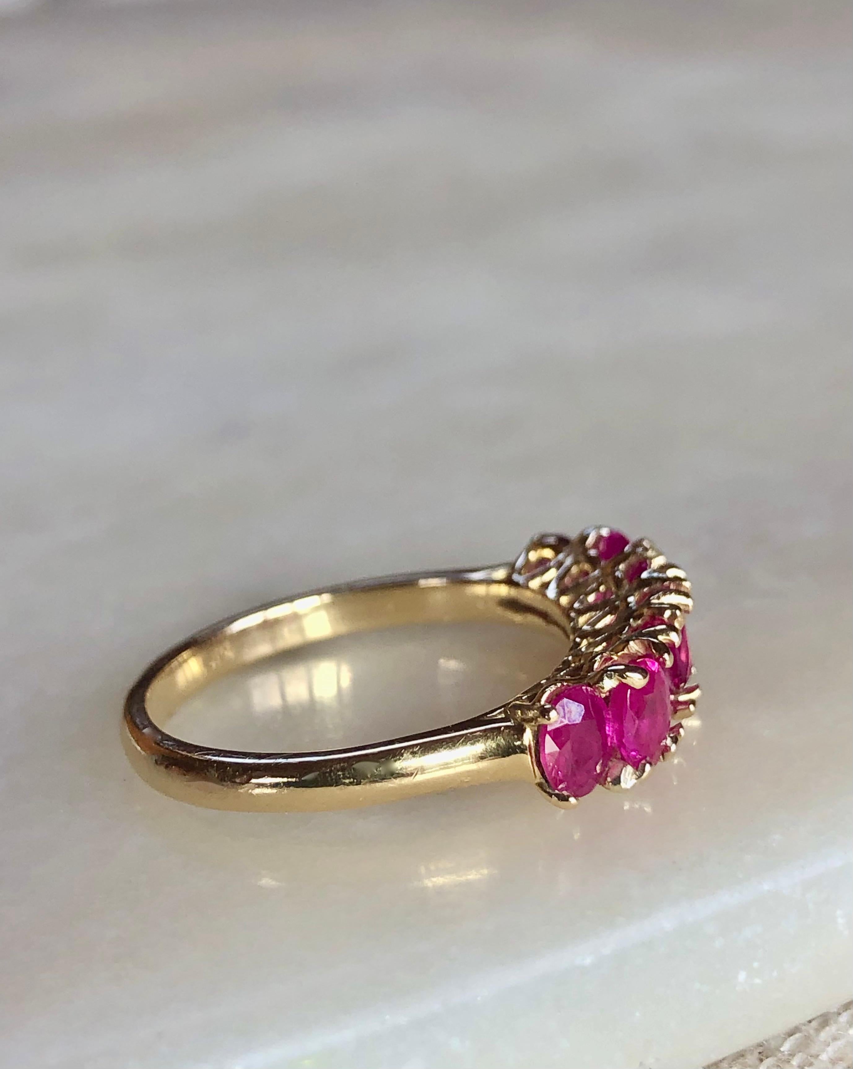 Seven-Stone Burmese Red Ruby Ring Yellow Gold 18K 10
