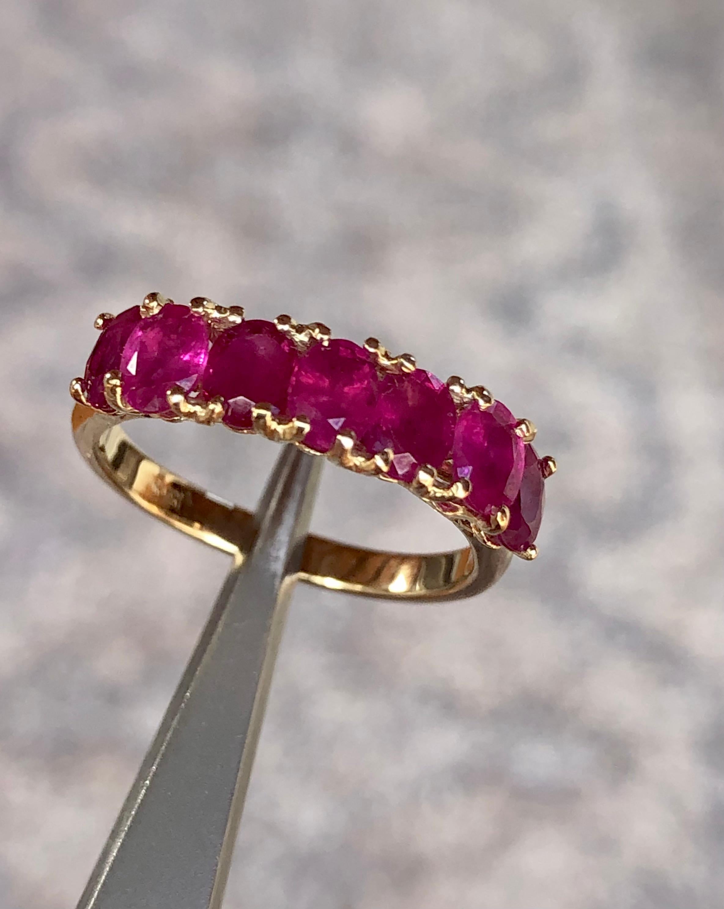 Women's or Men's Seven-Stone Burmese Red Ruby Ring Yellow Gold 18K