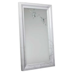 Specchio da parete rettangolare Seven Years con cornice in marmo di Barberini & Gunnell