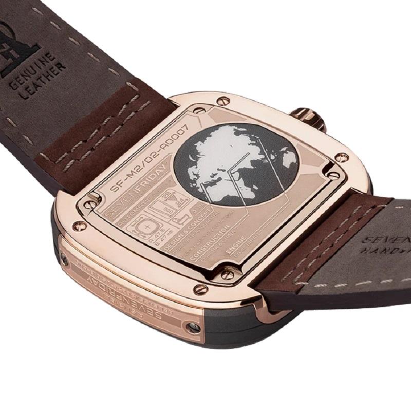 Siebenfriday M-Series Automatik-Herrenuhr M2/02 im Zustand „Neu“ im Angebot in Wilmington, DE