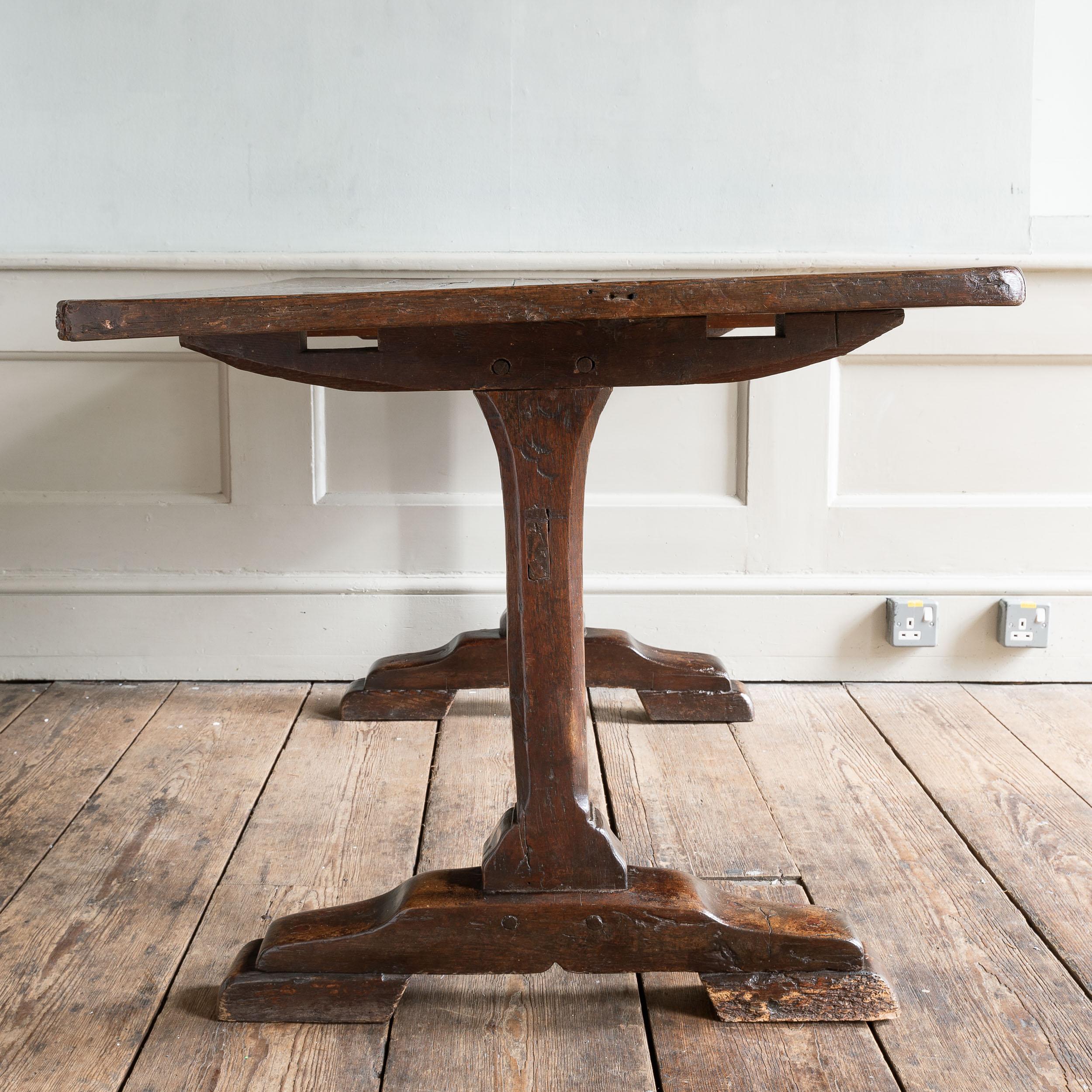 Seventeenth Century English Oak Joined Dining Table For Sale 10