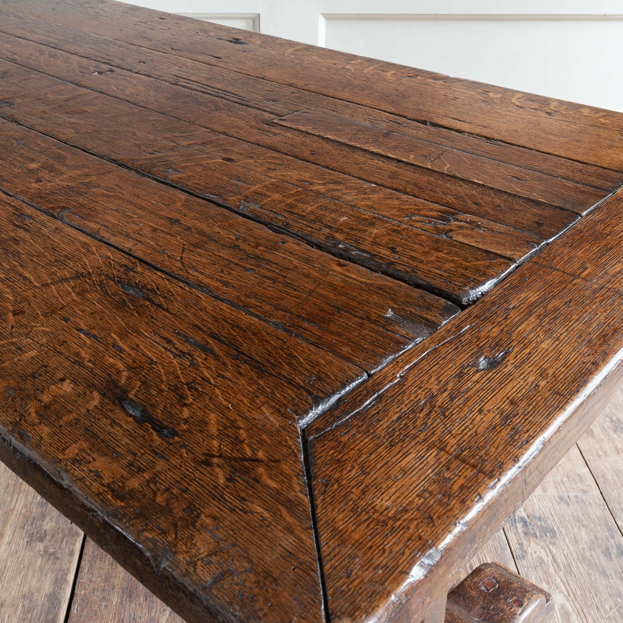 18th Century and Earlier Seventeenth Century English Oak Joined Dining Table For Sale