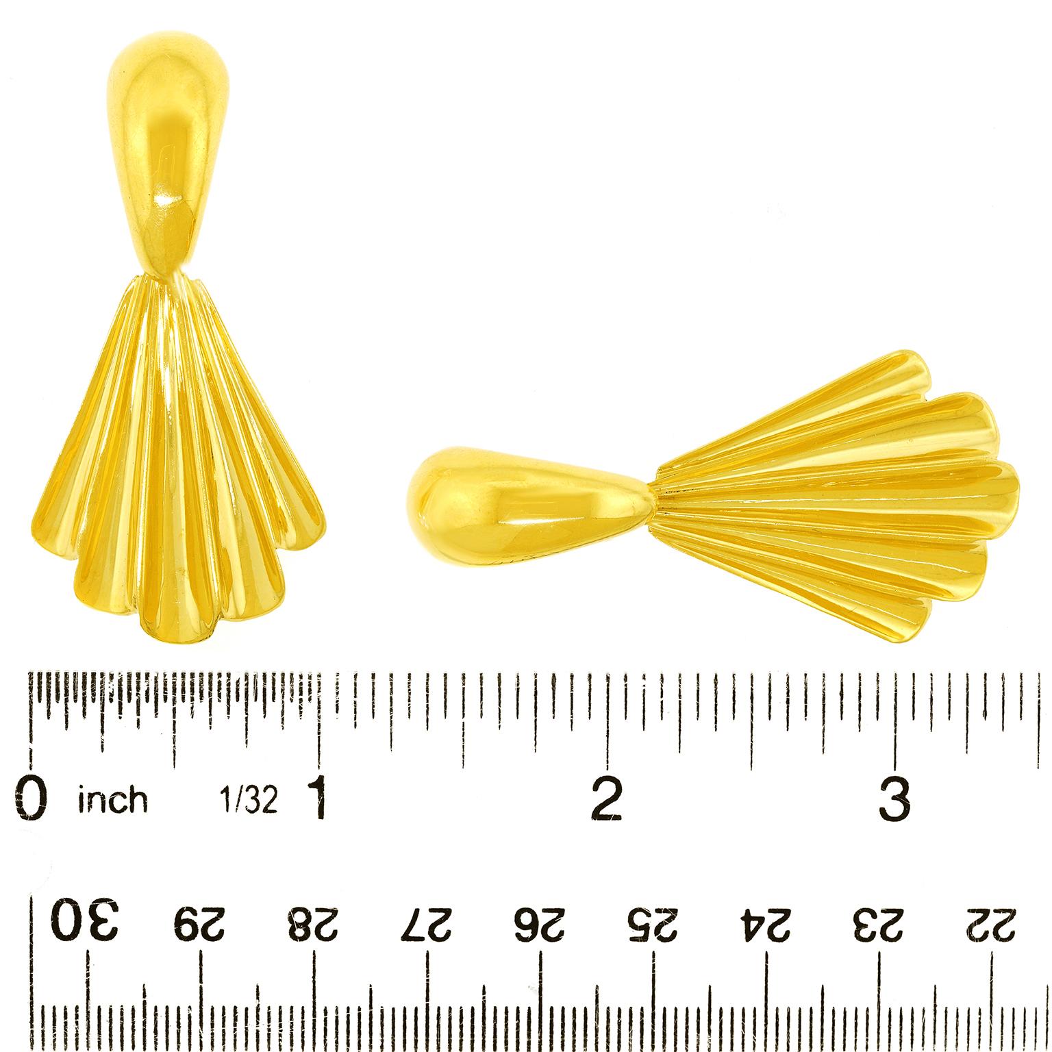 Orecchini in oro anni '70 in vendita 2