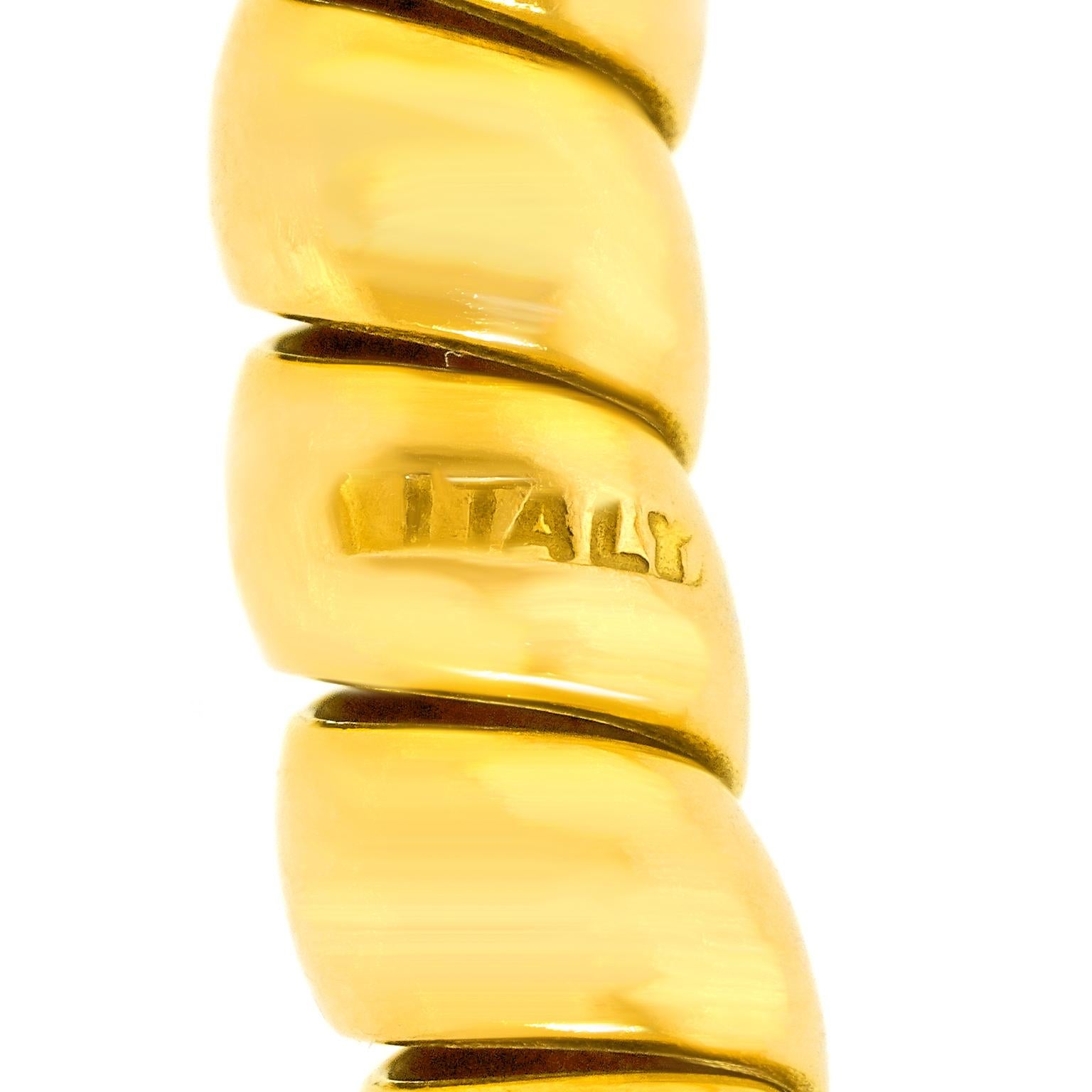 Seventies Italian Design Gold Bangle For Sale 1