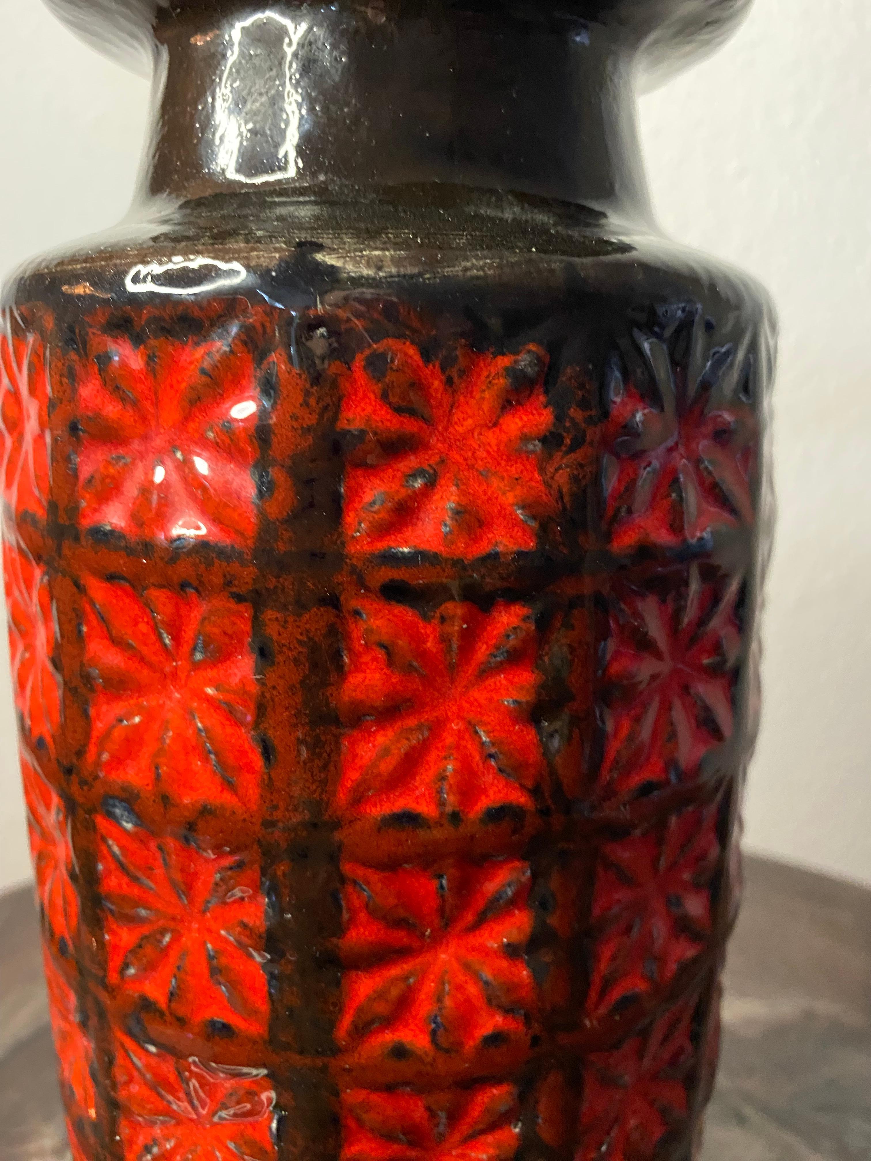 Allemand Vase des années soixante-dix (décor Prisma) par Scheurich Keramik en vente