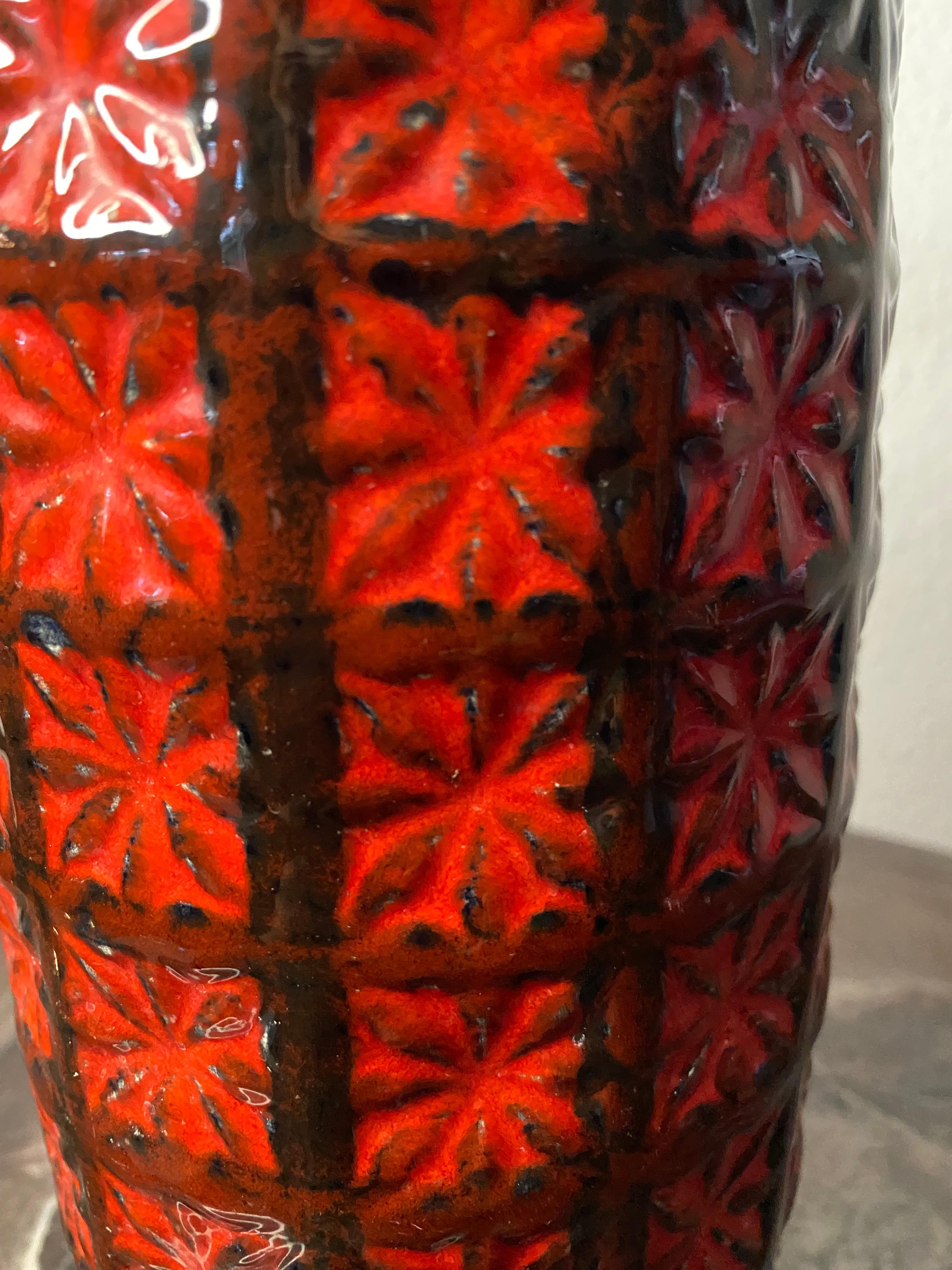Late 20th Century Seventies Vase (decor Prisma) by Scheurich Keramik Germany For Sale