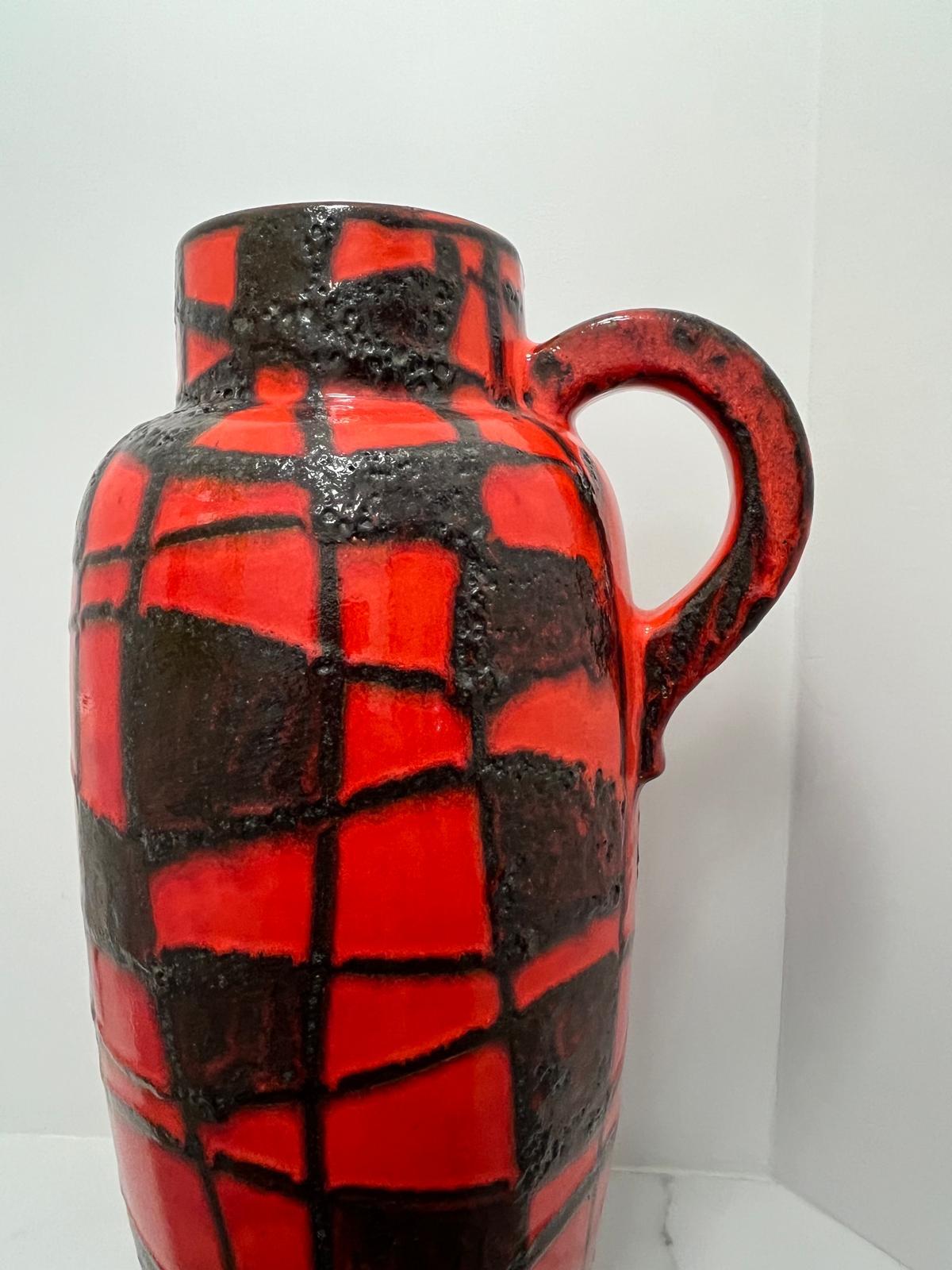 Space Age Seventies Vase “Spider web” made by Scheurich Keramik Germany For Sale