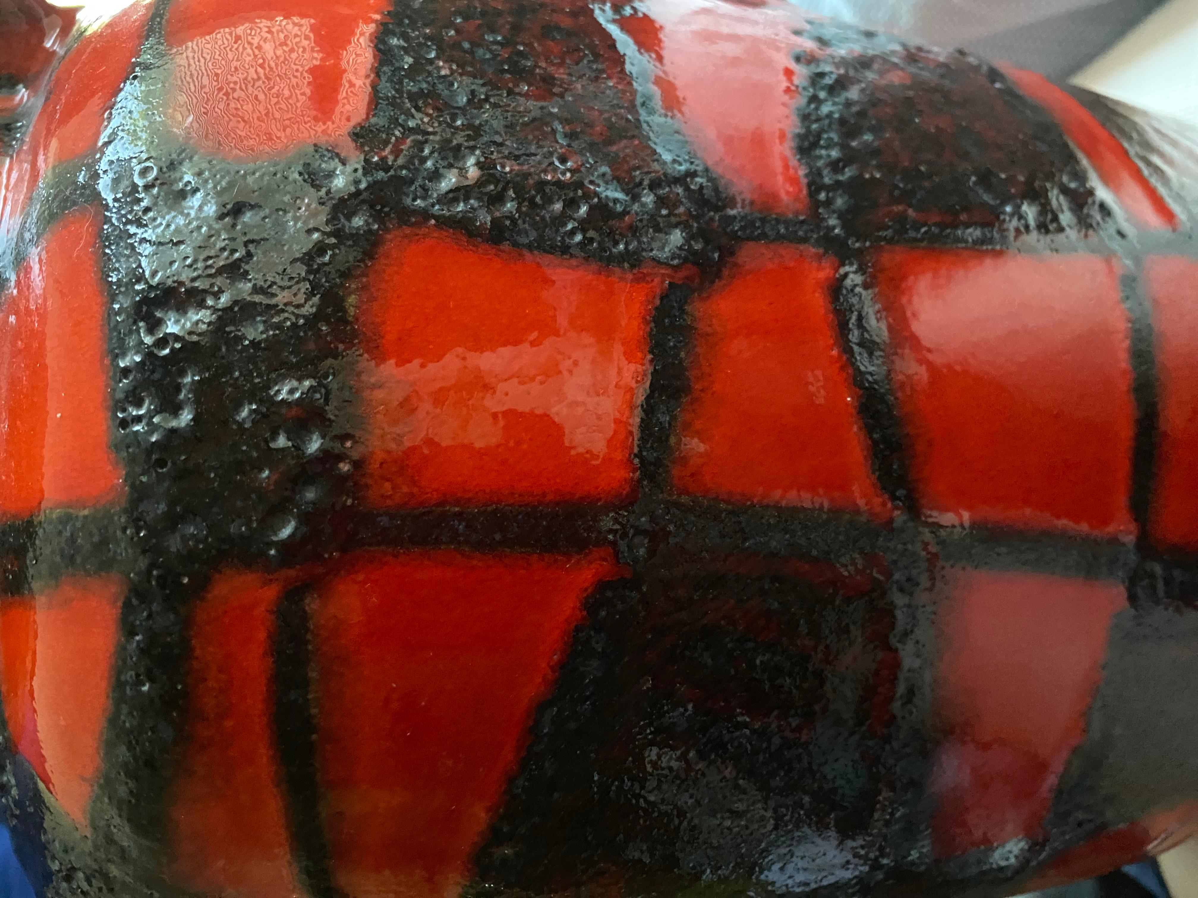 Seventies Vase “Spider web” made by Scheurich Keramik Germany For Sale 2