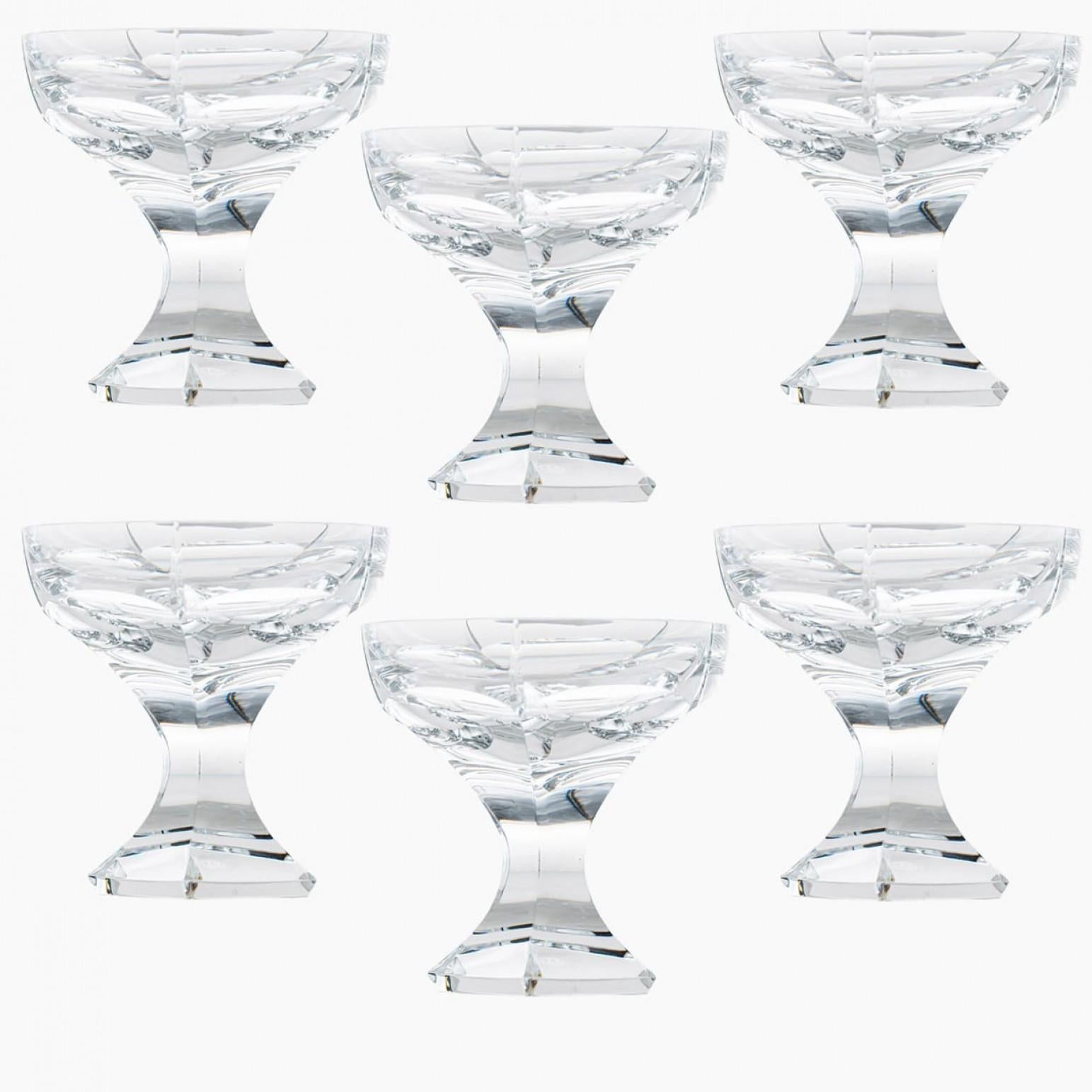 Mehrere Baccarat Kristall Quecksilber Champagner Coupe, Frankreich (Handgefertigt) im Angebot