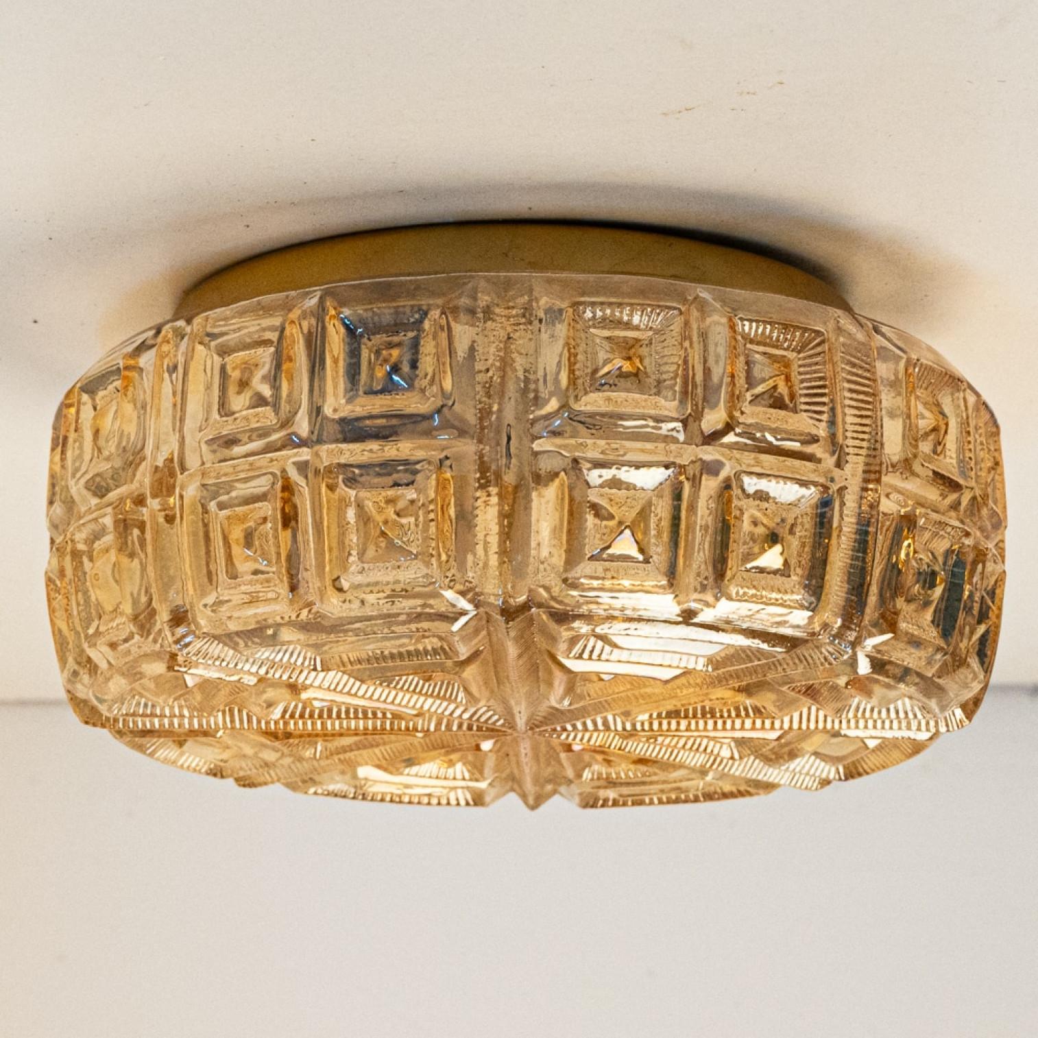 Mehrere schöne Glasfassungen/Wandleuchten von Tynell, 1960 im Angebot 4